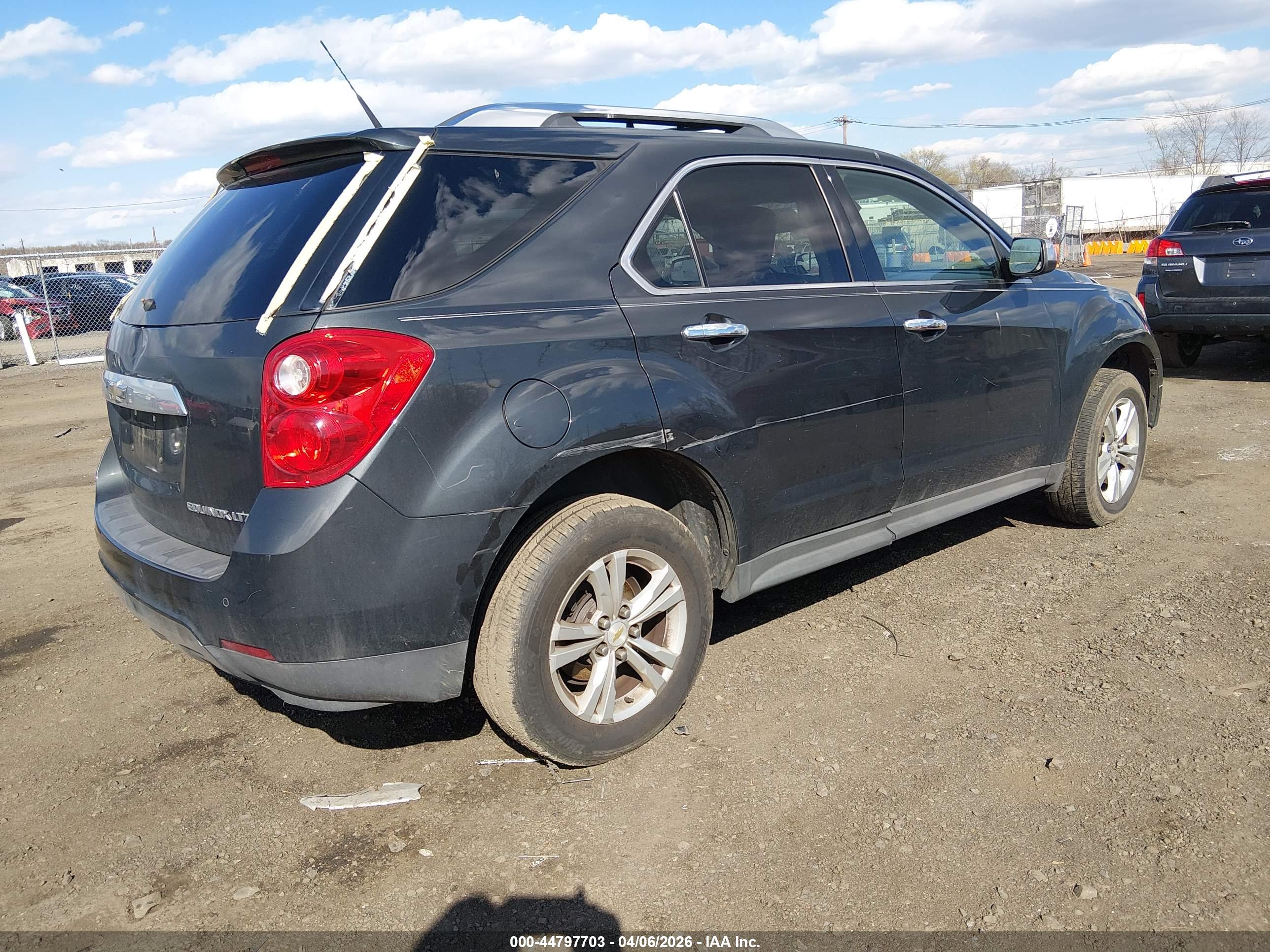 CHEVROLET EQUINOX image 4