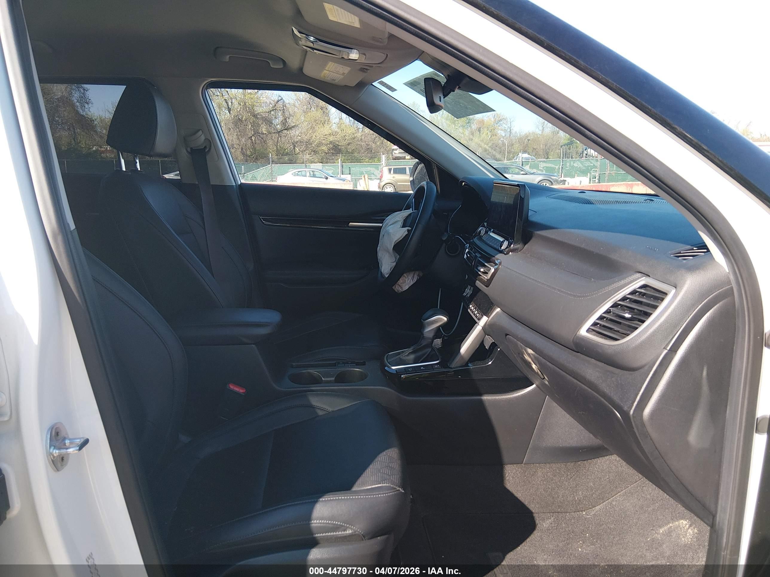 KIA SELTOS image 5
