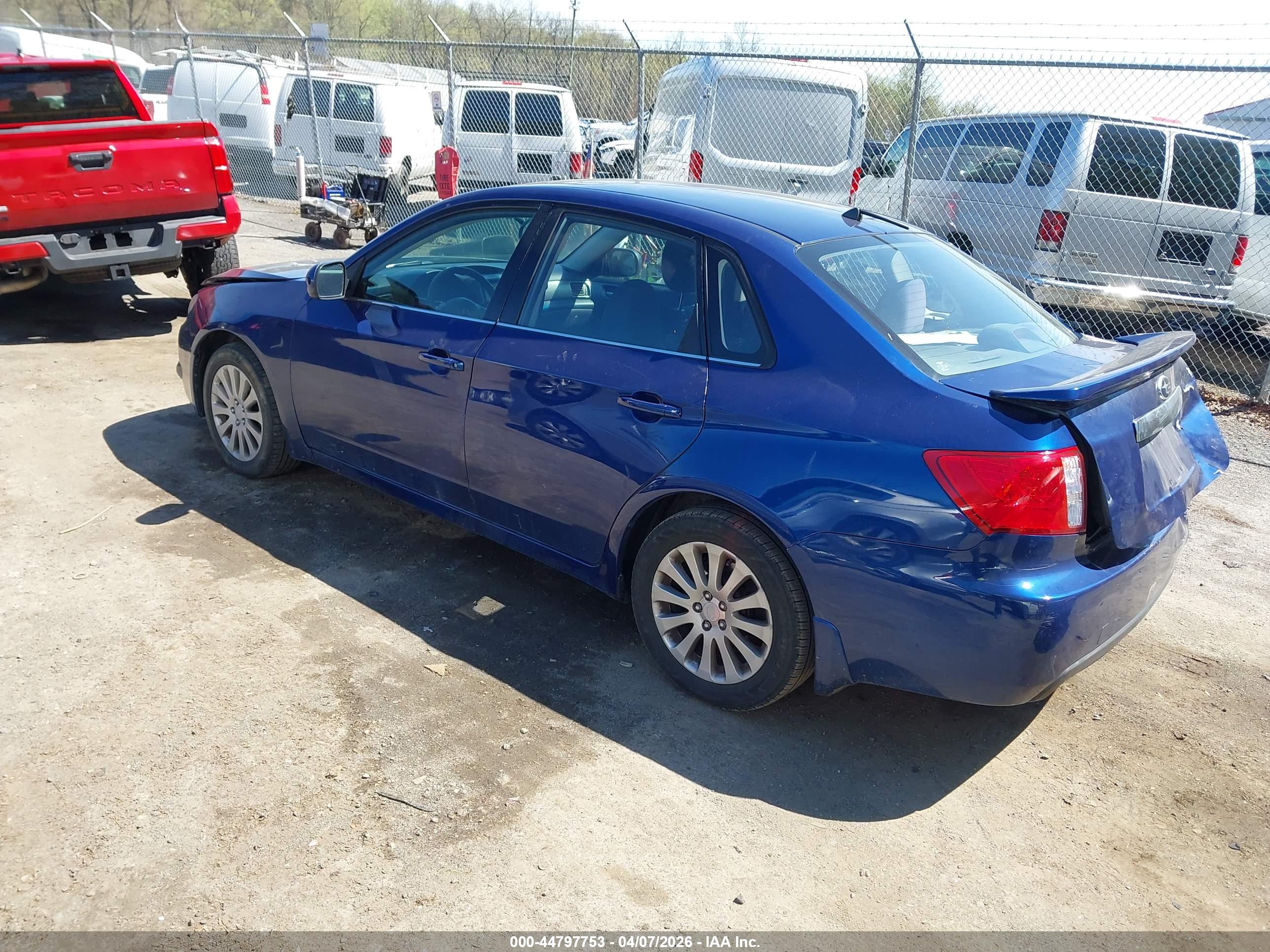 SUBARU IMPREZA image 3