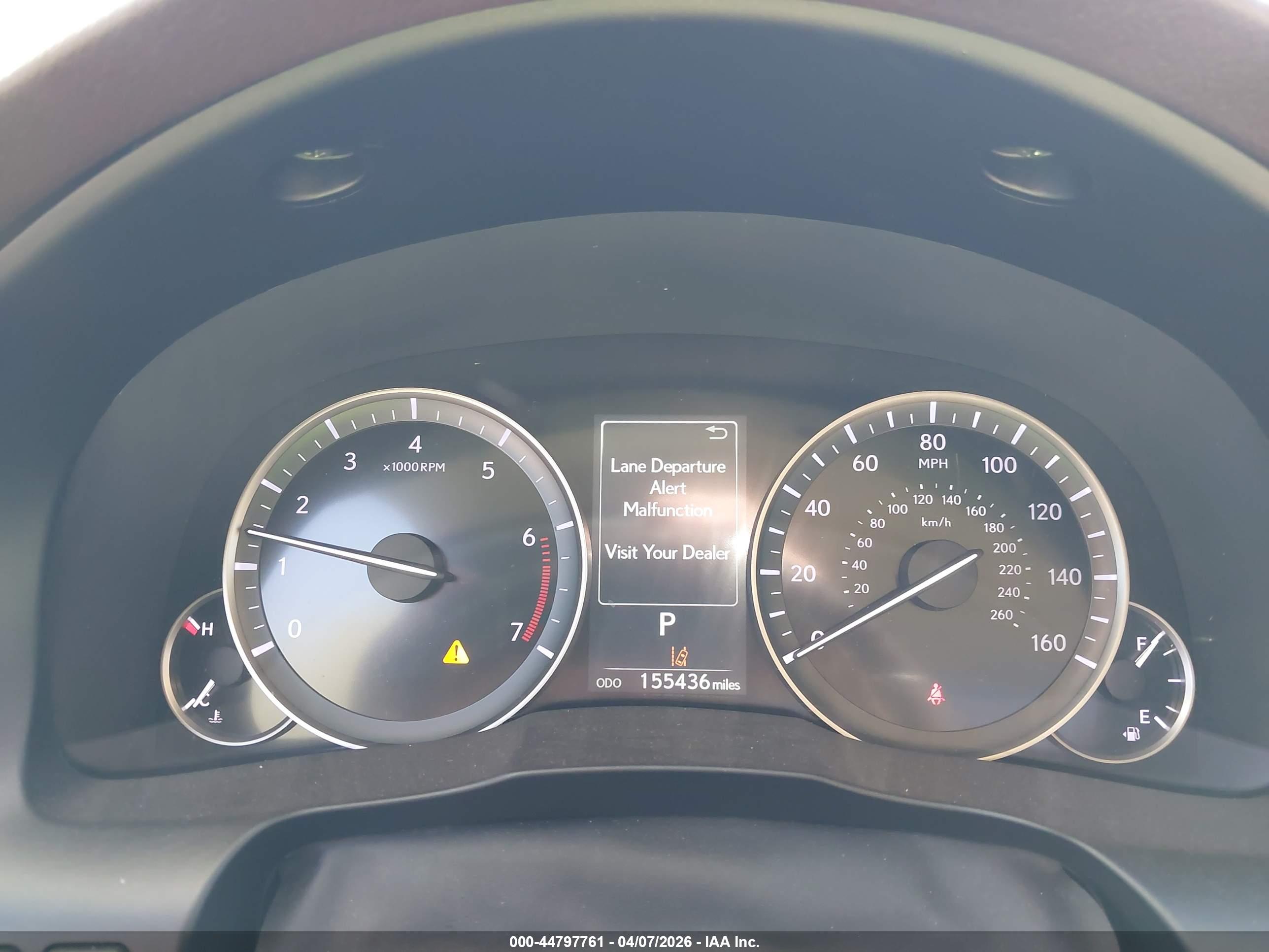 LEXUS ES image 7