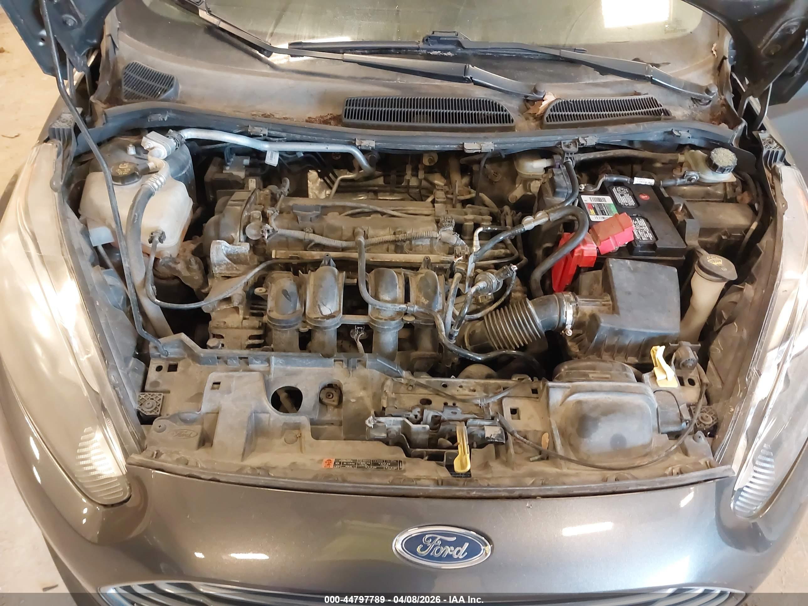 FORD FIESTA image 10
