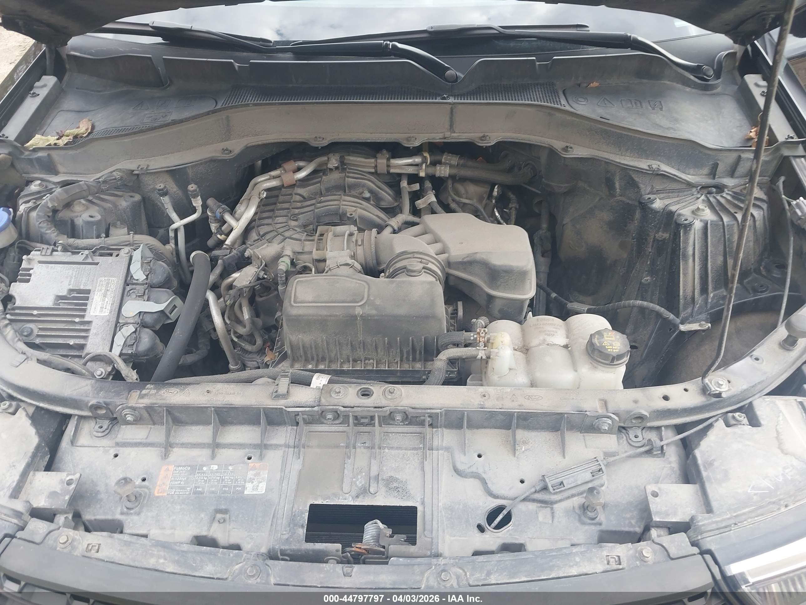 FORD EXPLORER image 10