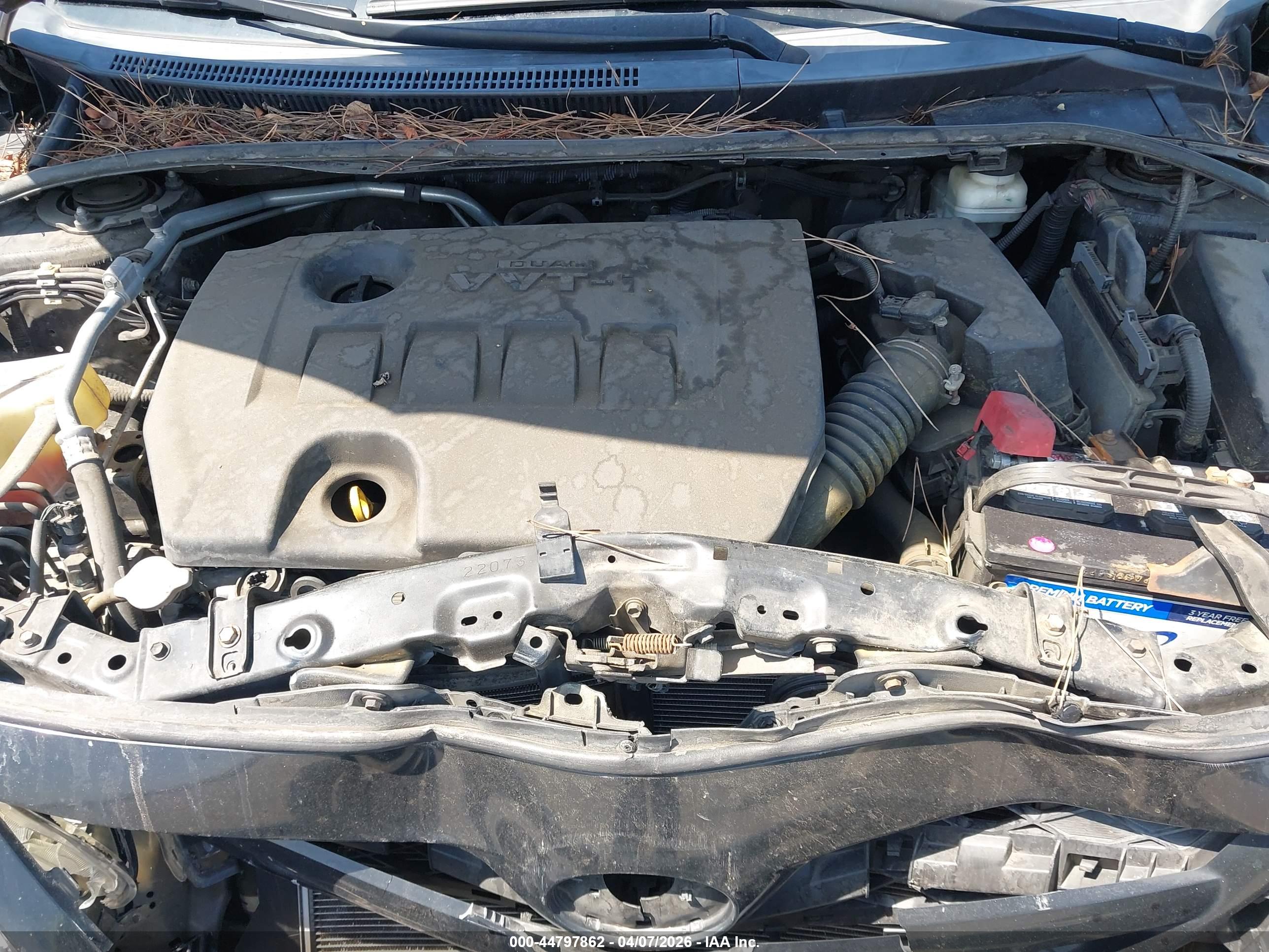 TOYOTA COROLLA image 10
