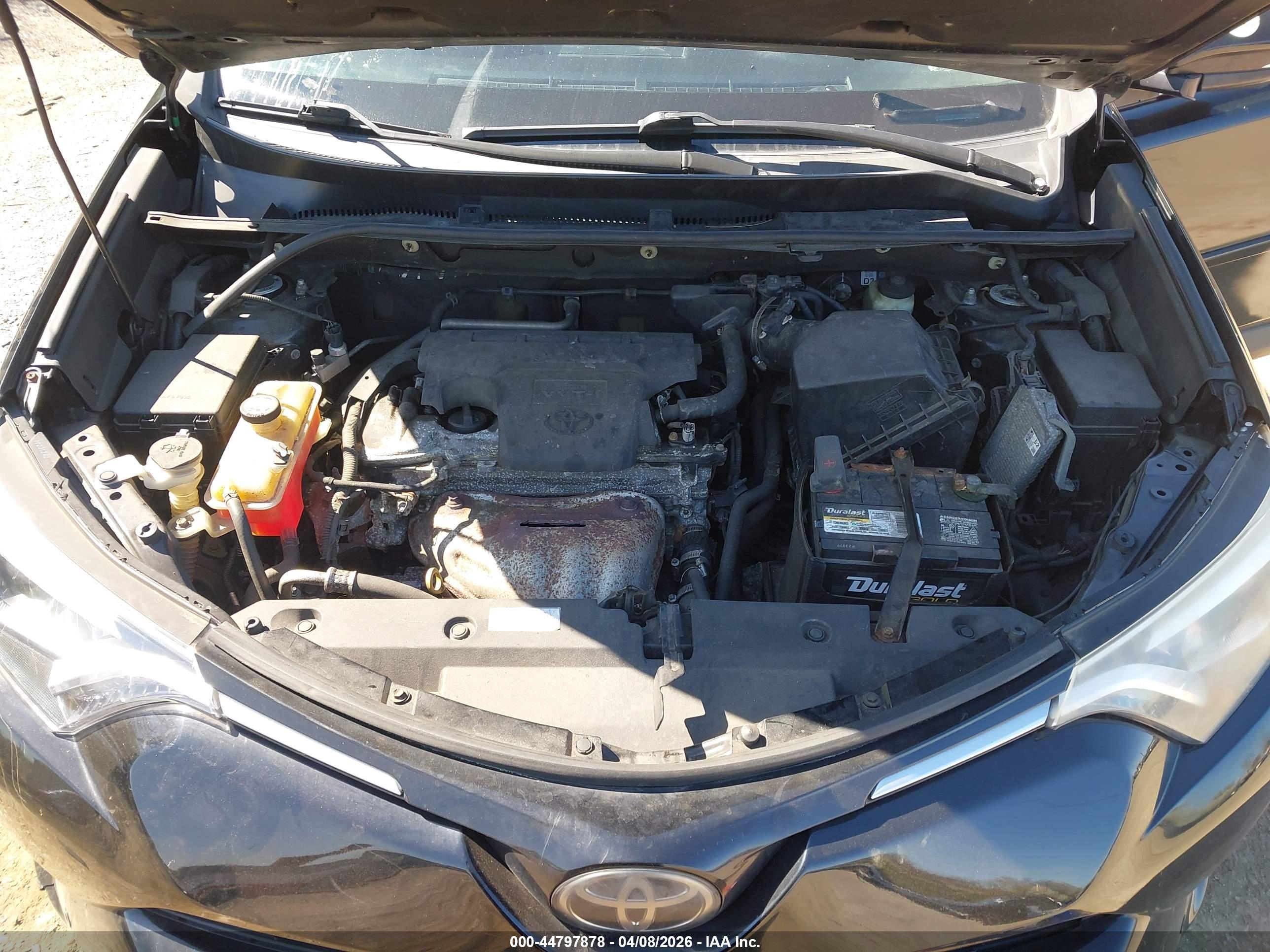 TOYOTA RAV4 image 10