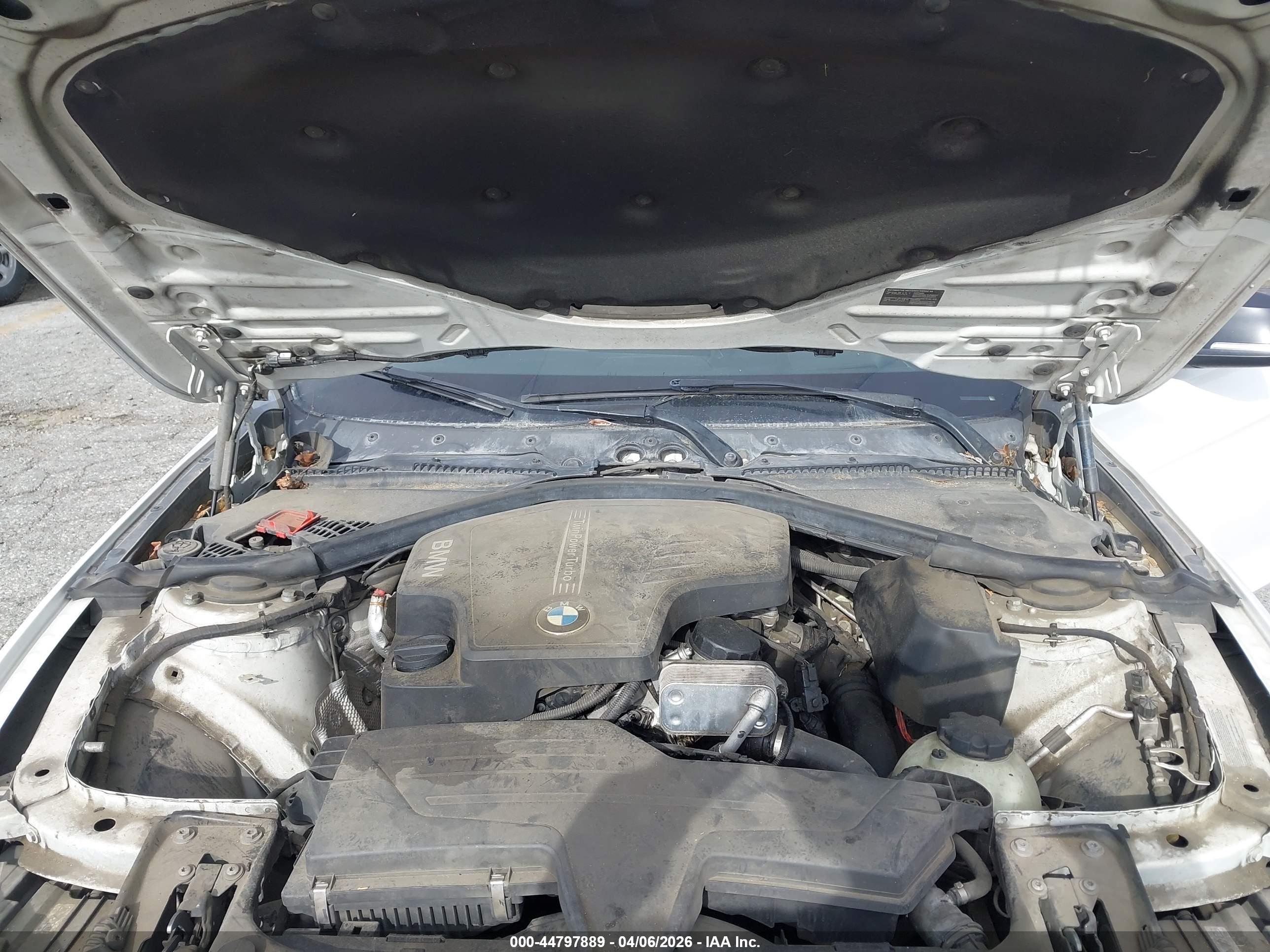 BMW 328I image 10