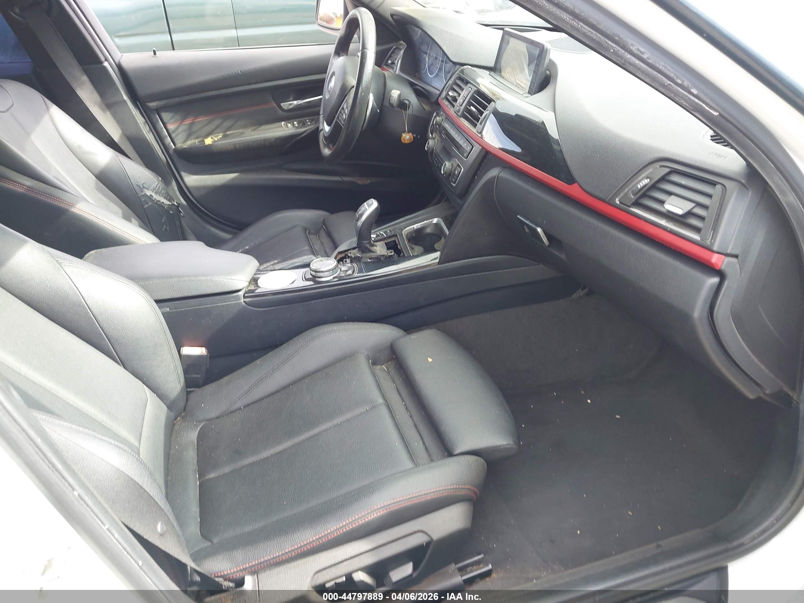 BMW 328I image 5