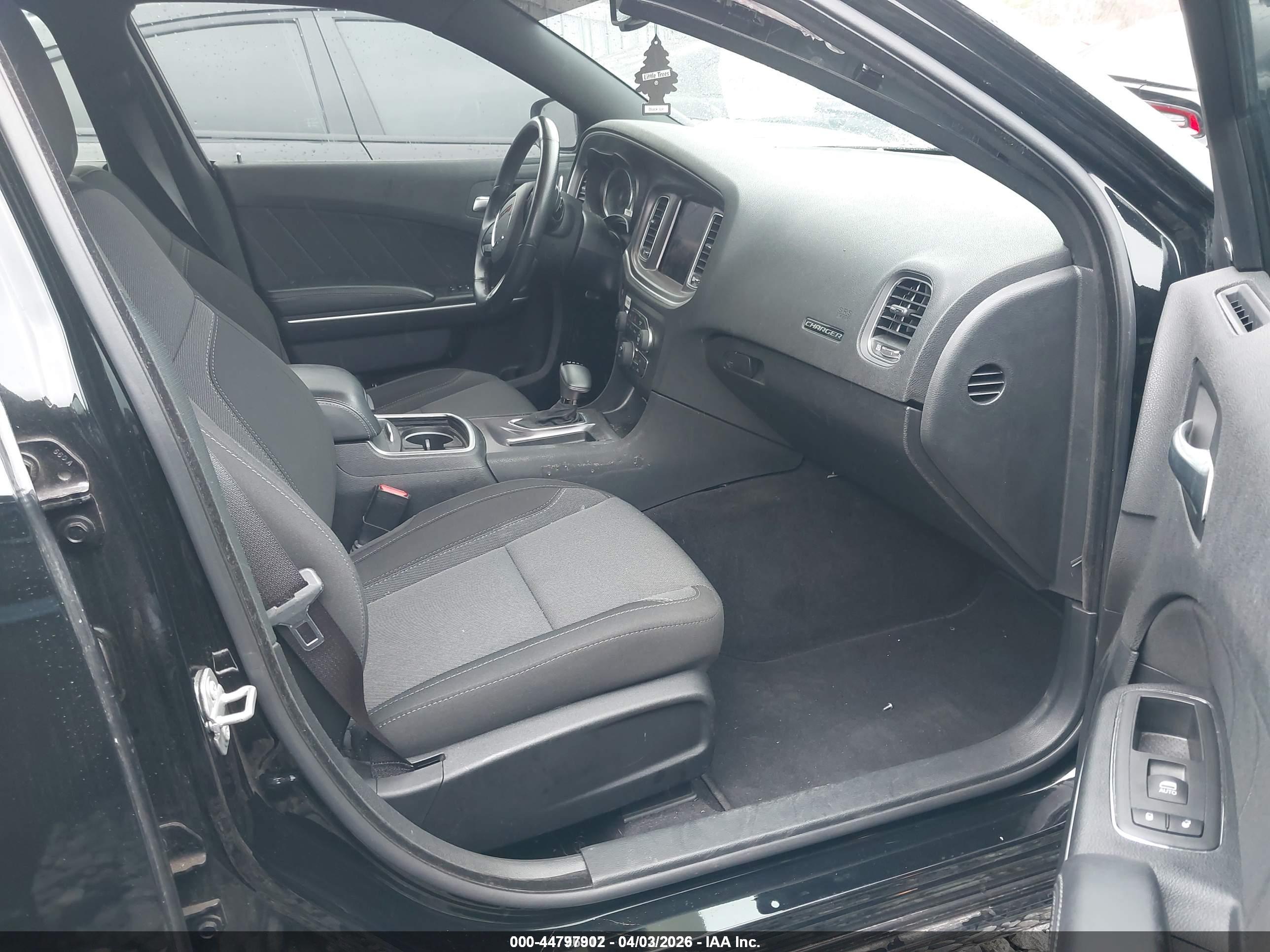 DODGE CHARGER image 5