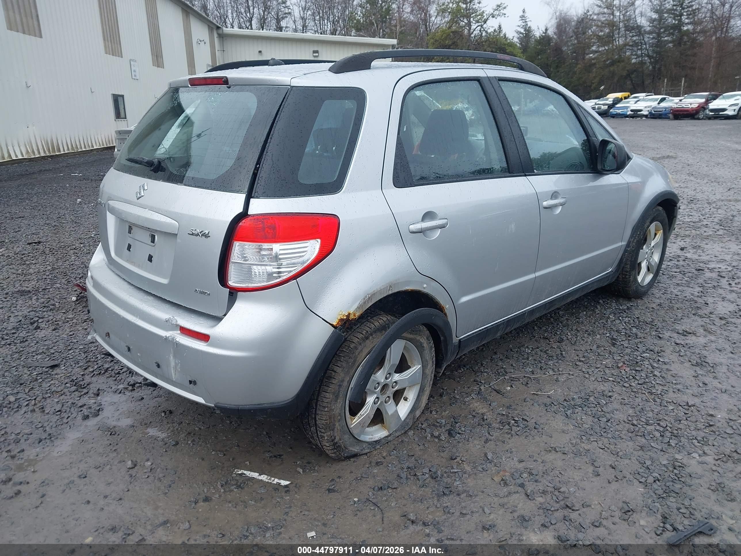 SUZUKI SX4 image 4