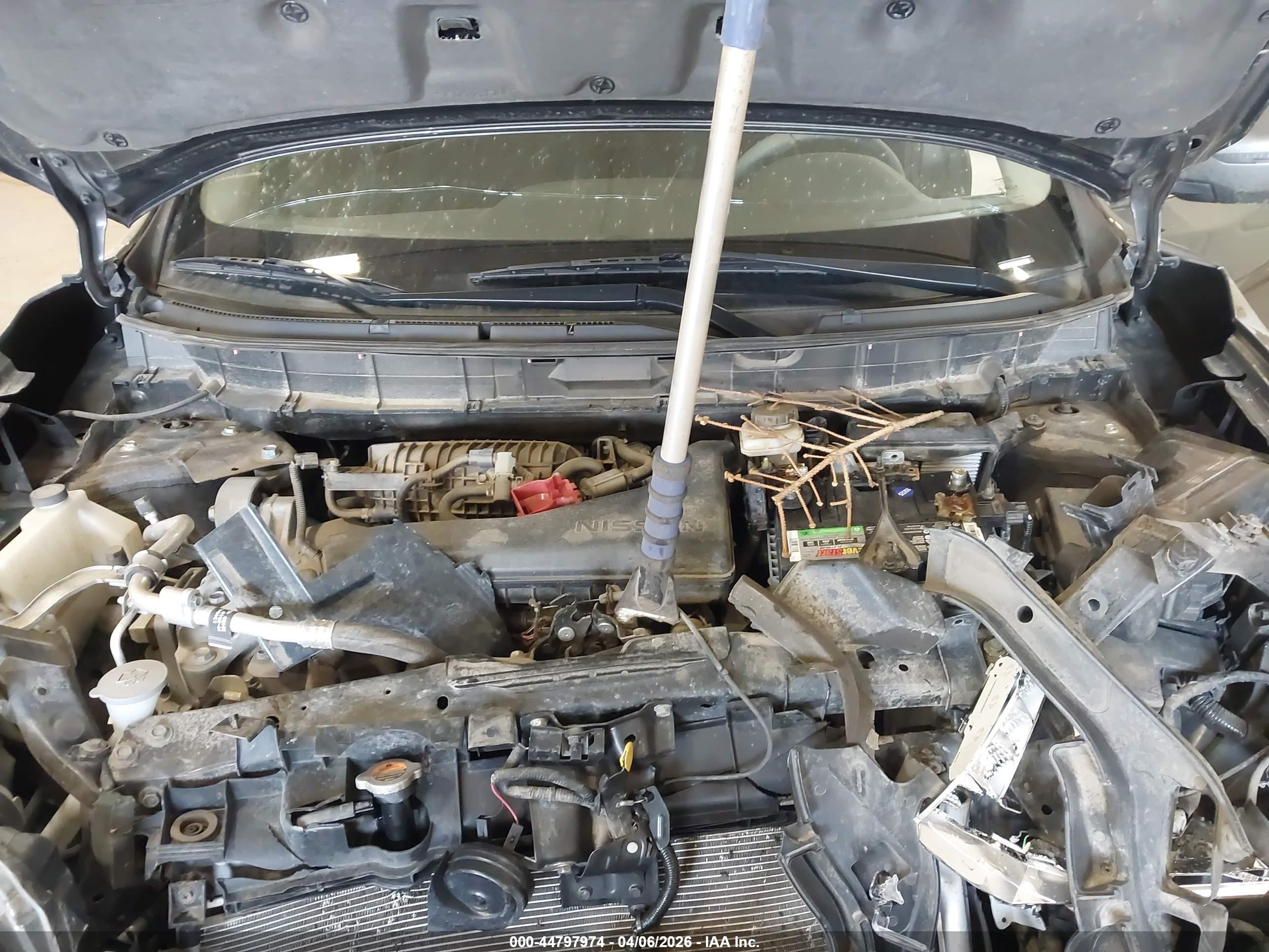 NISSAN ROGUE image 10