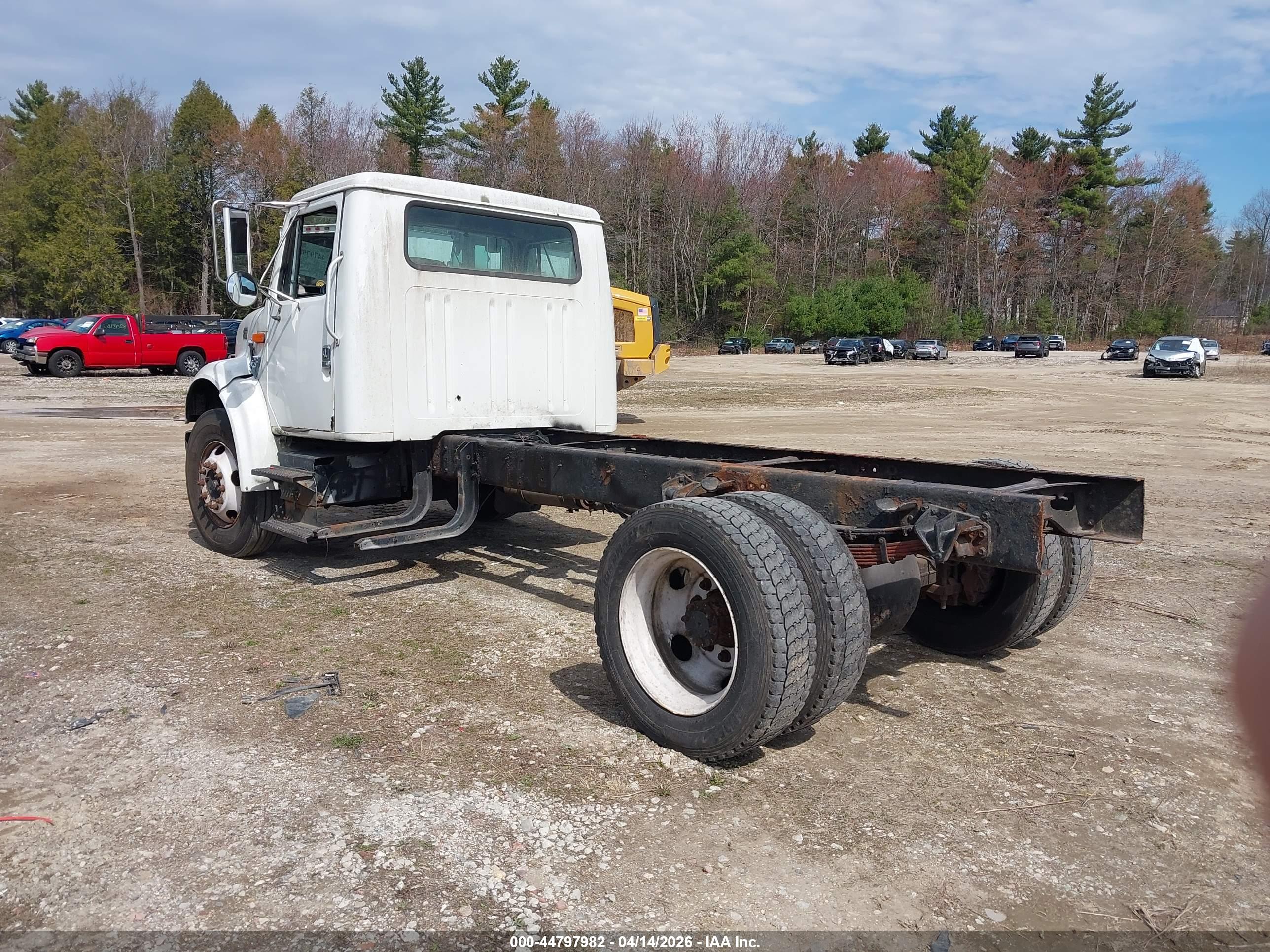 INTERNATIONAL 4000 image 3