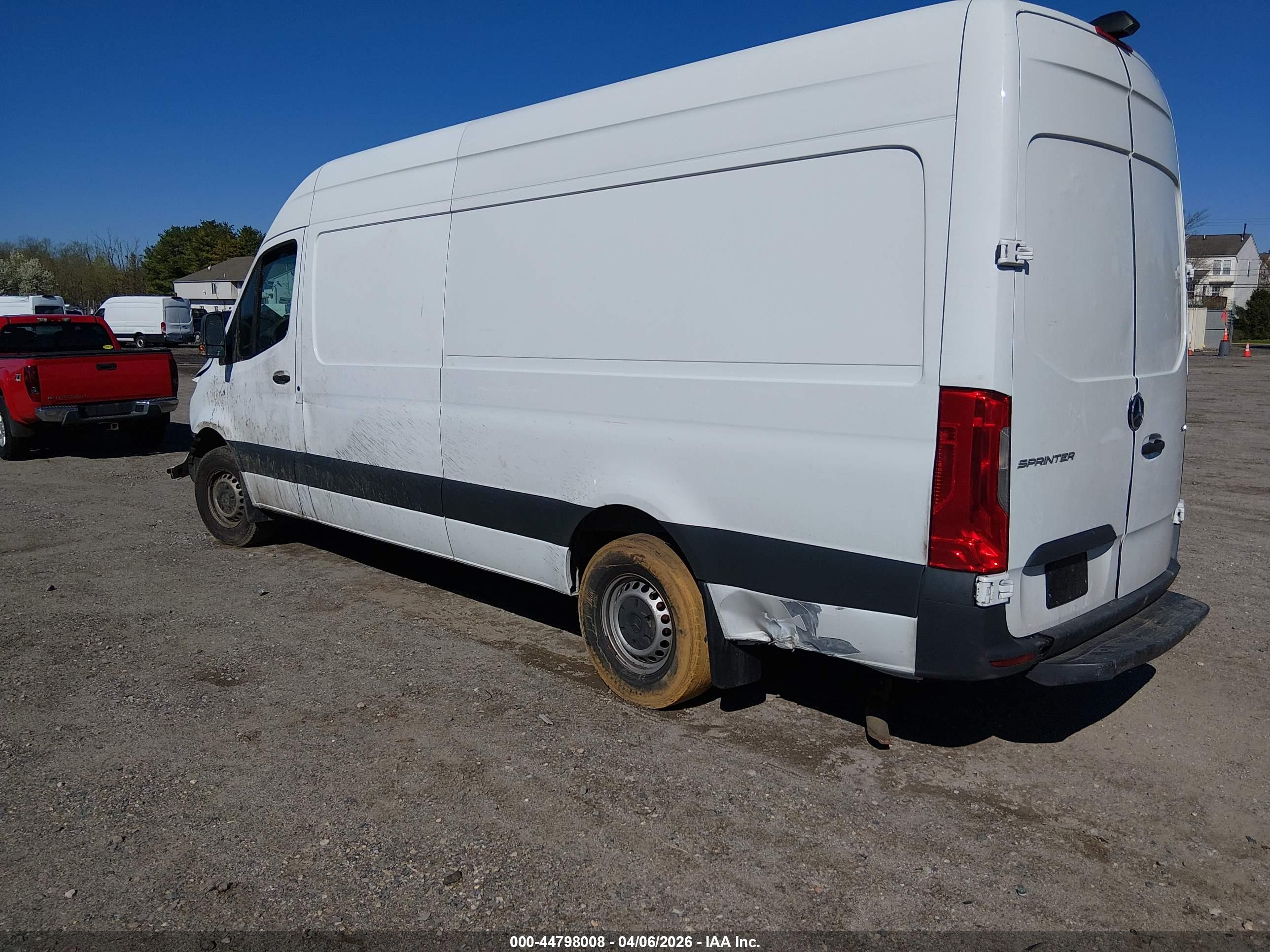 MERCEDES-BENZ SPRINTER image 3