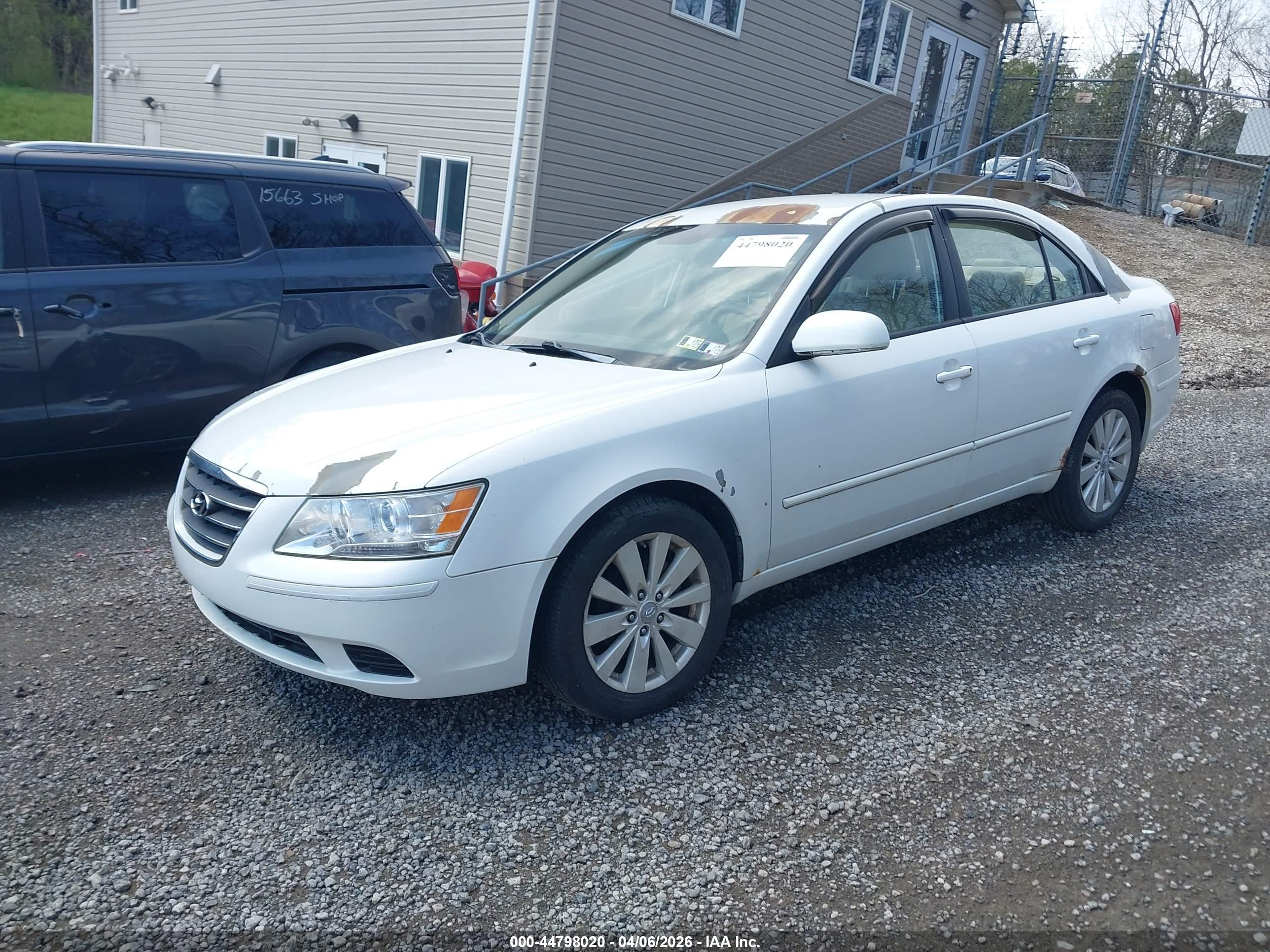 HYUNDAI SONATA image 2