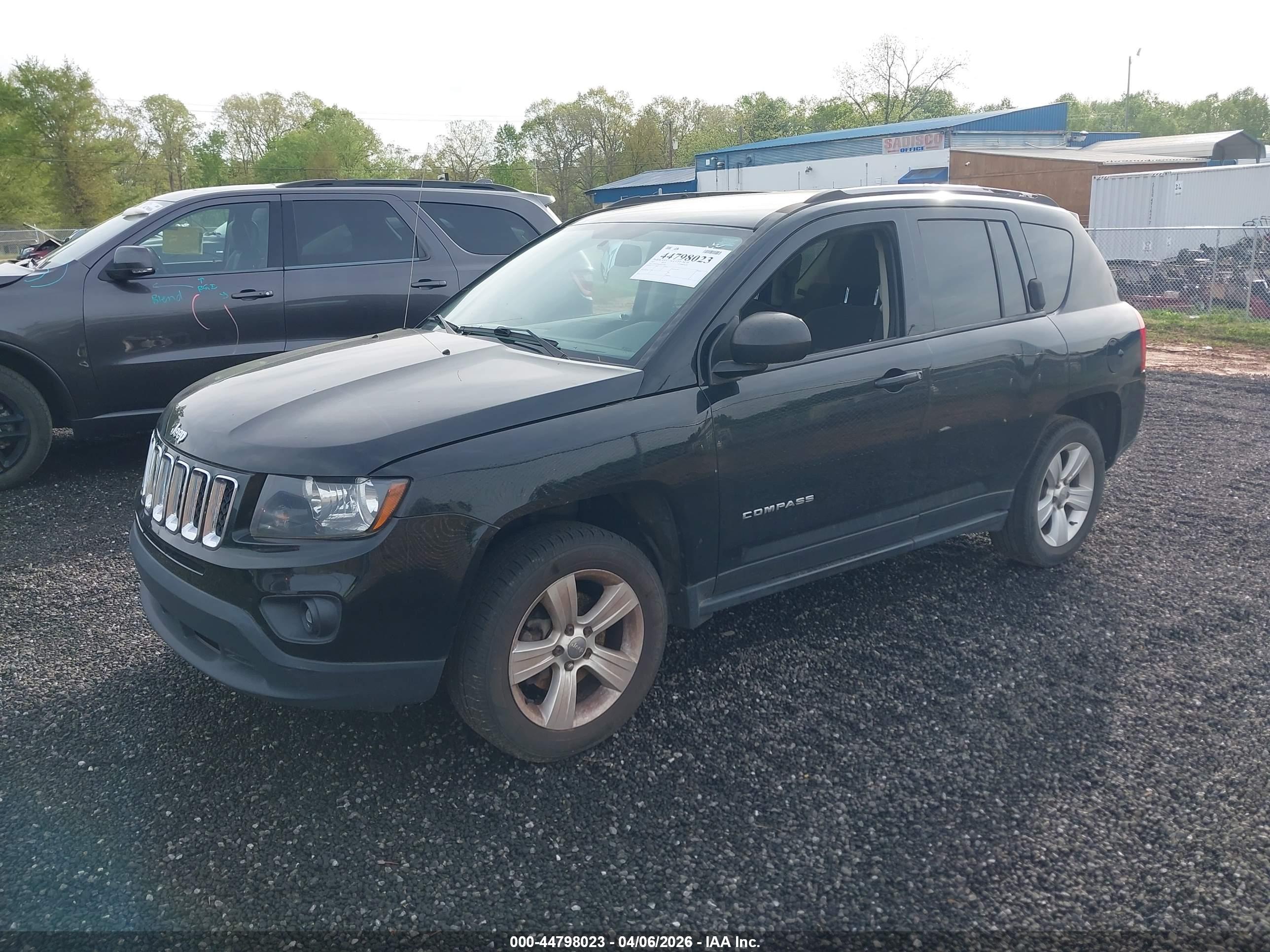 JEEP COMPASS image 2