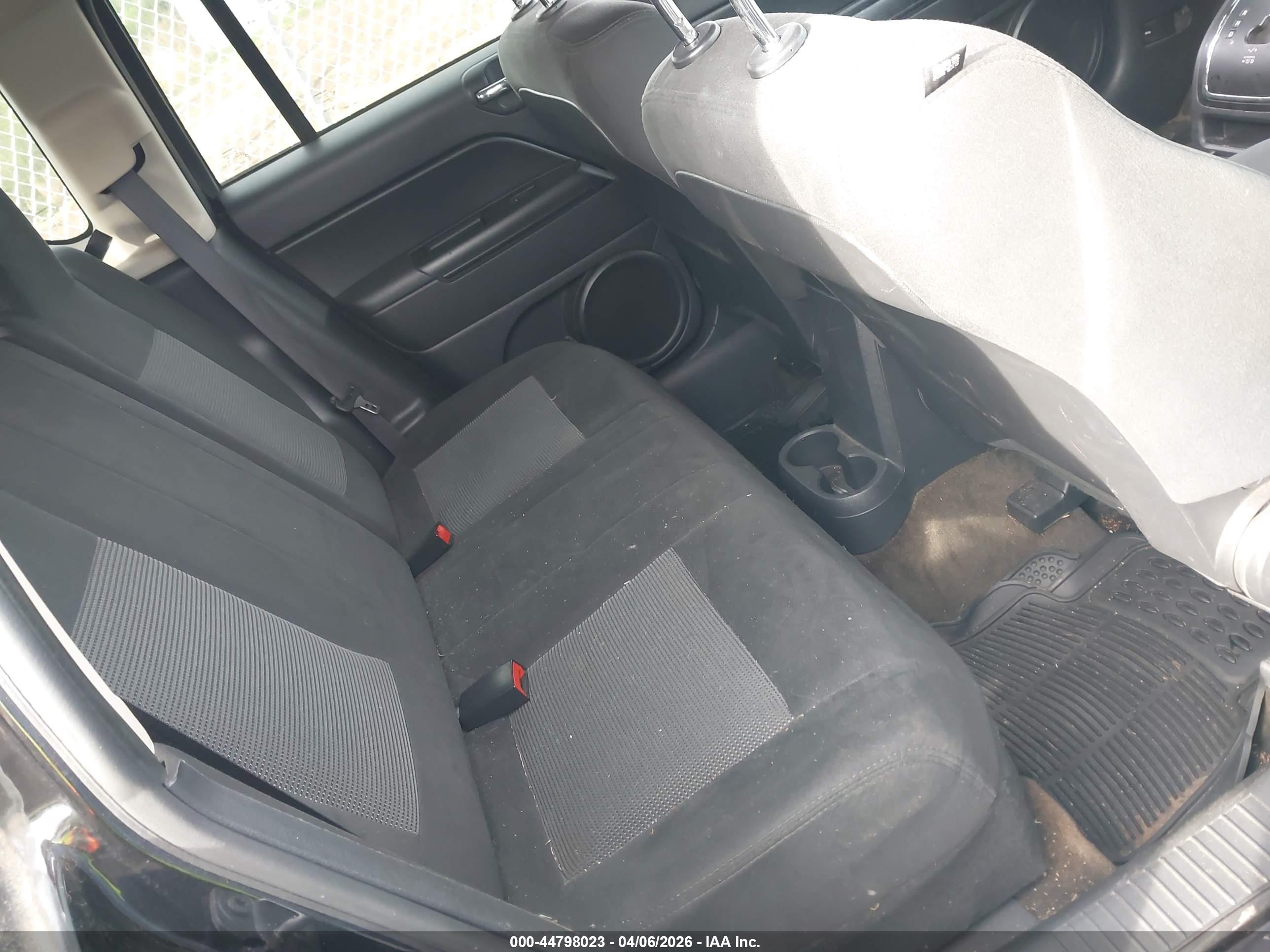JEEP COMPASS image 8