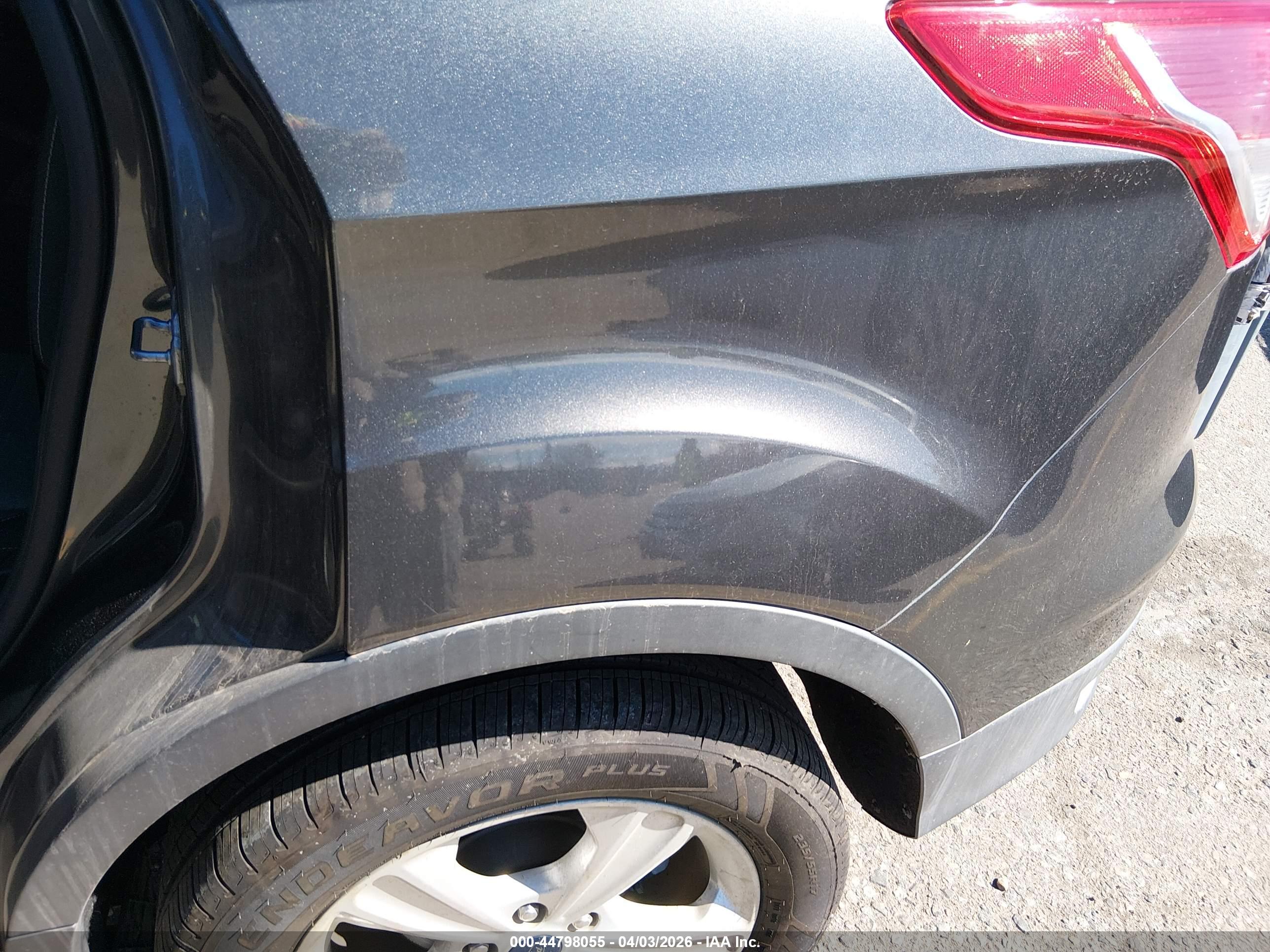 FORD ESCAPE image 6