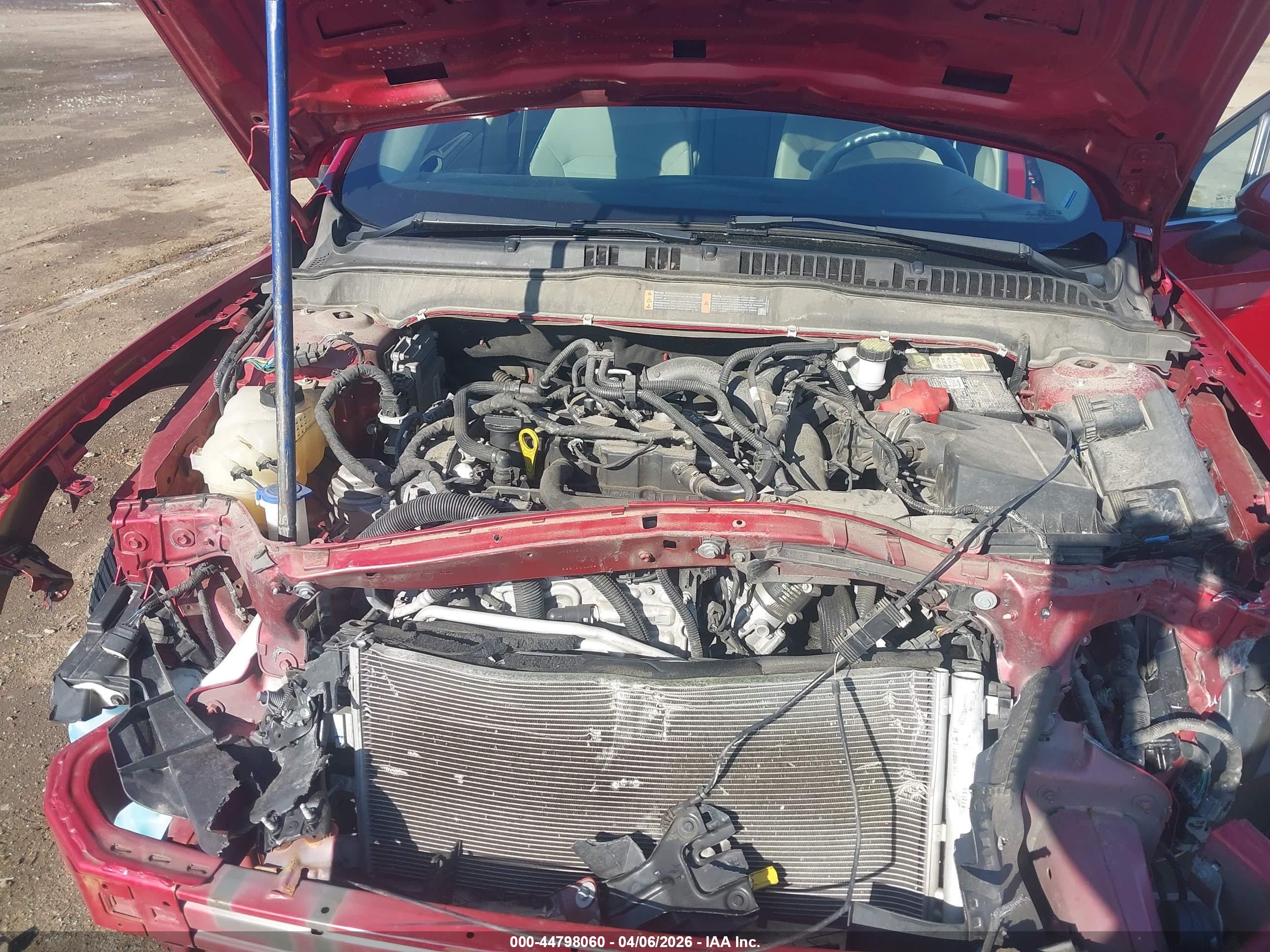 FORD FUSION image 10