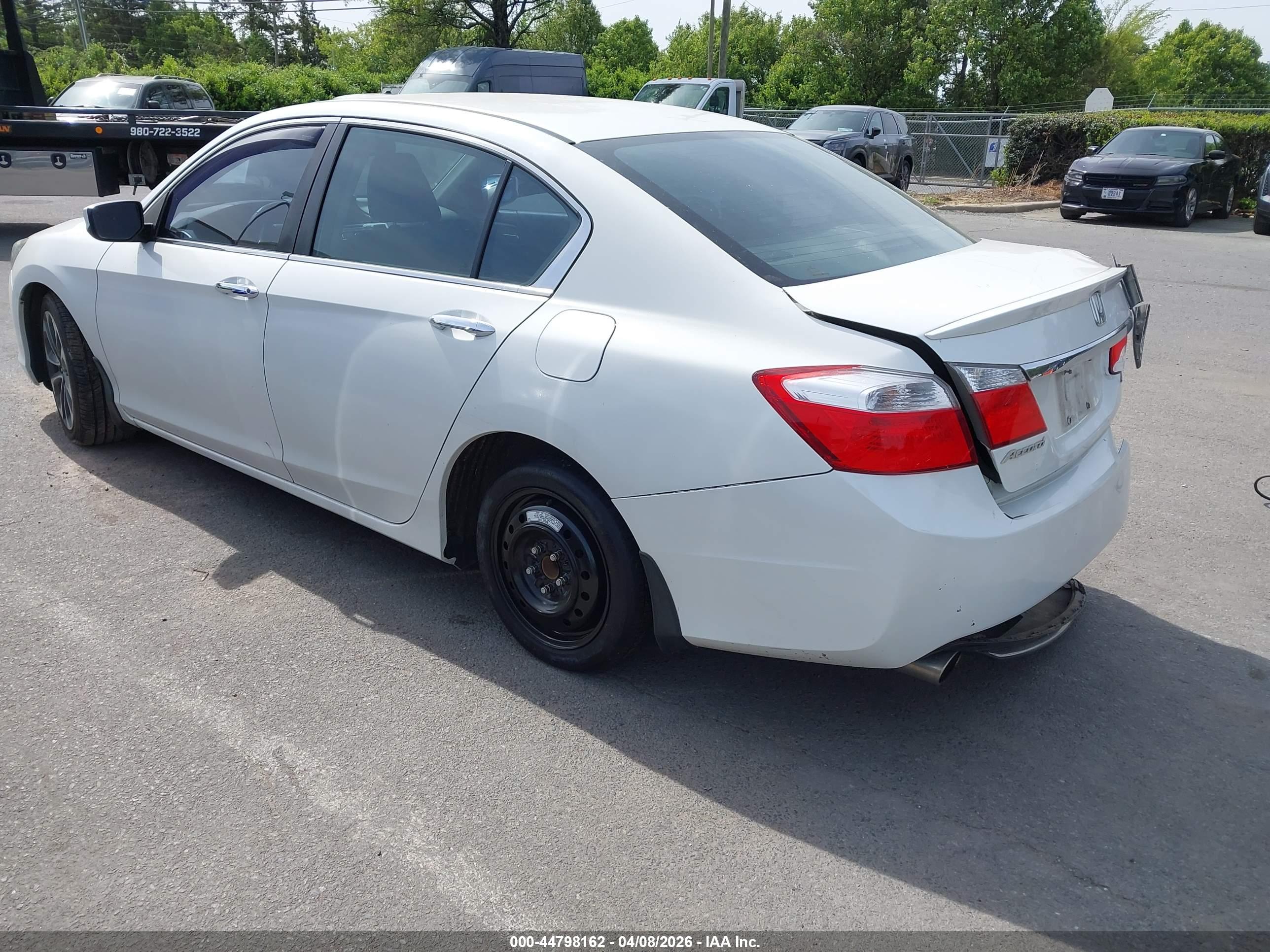 HONDA ACCORD image 3