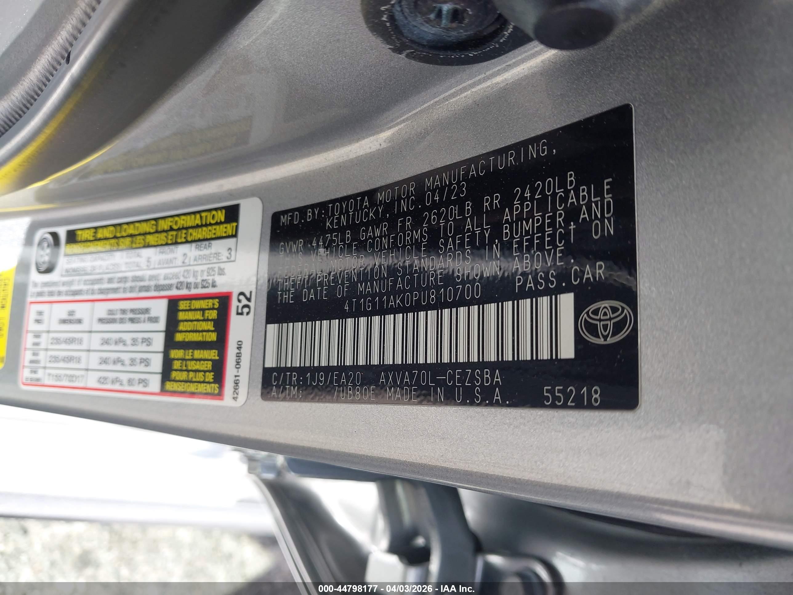 TOYOTA CAMRY image 9