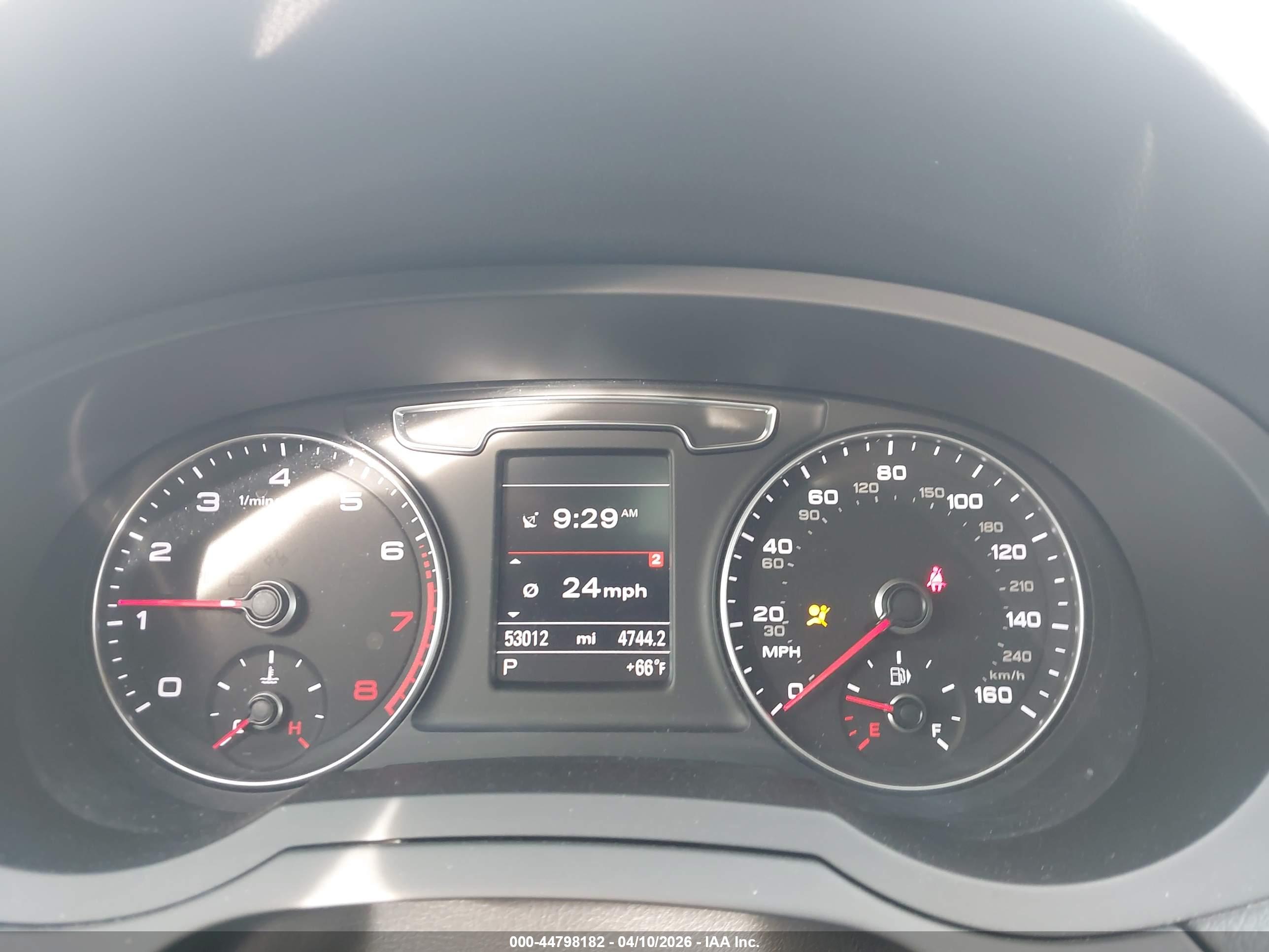 AUDI Q3 image 7