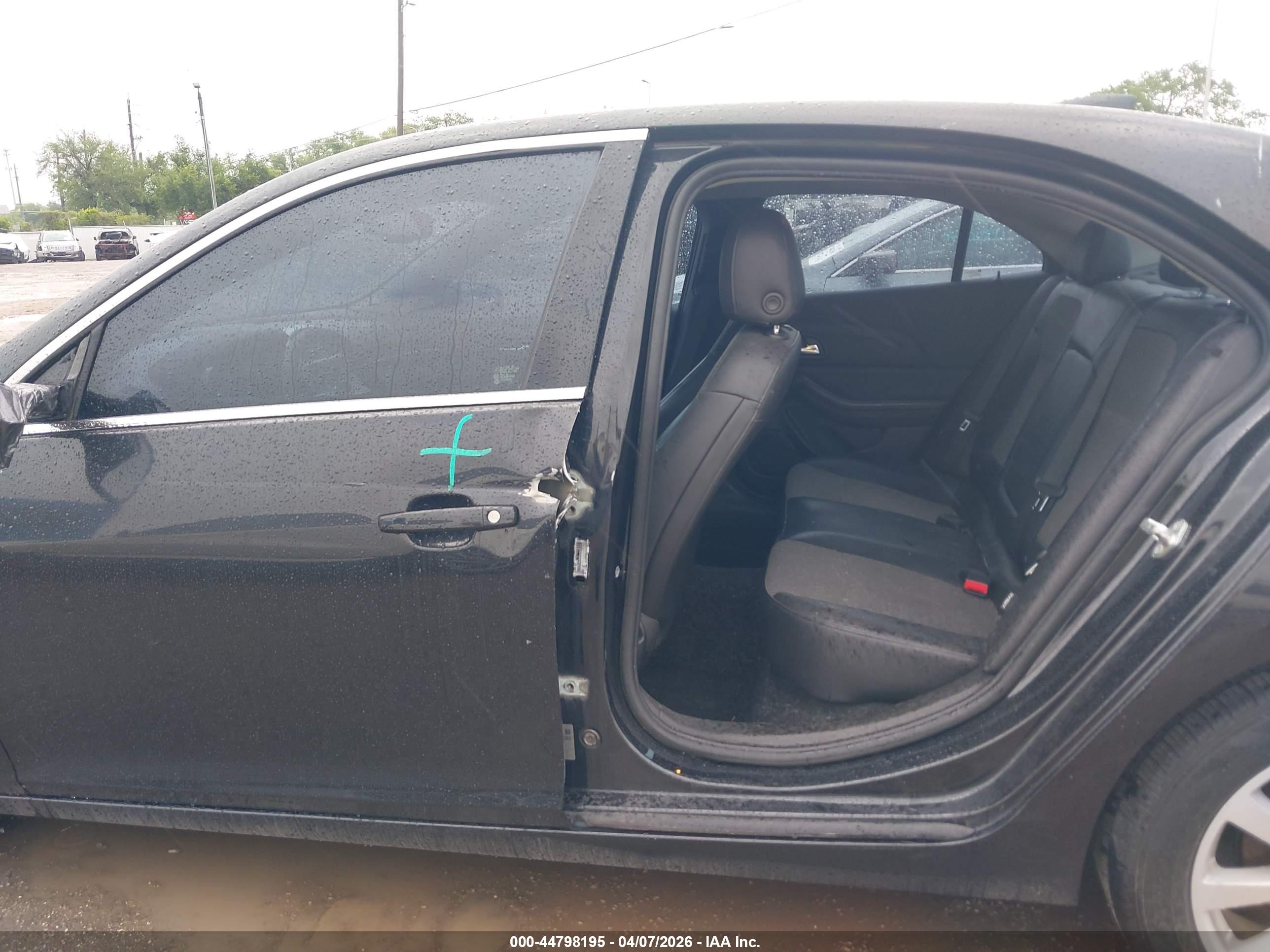 CHEVROLET MALIBU image 6