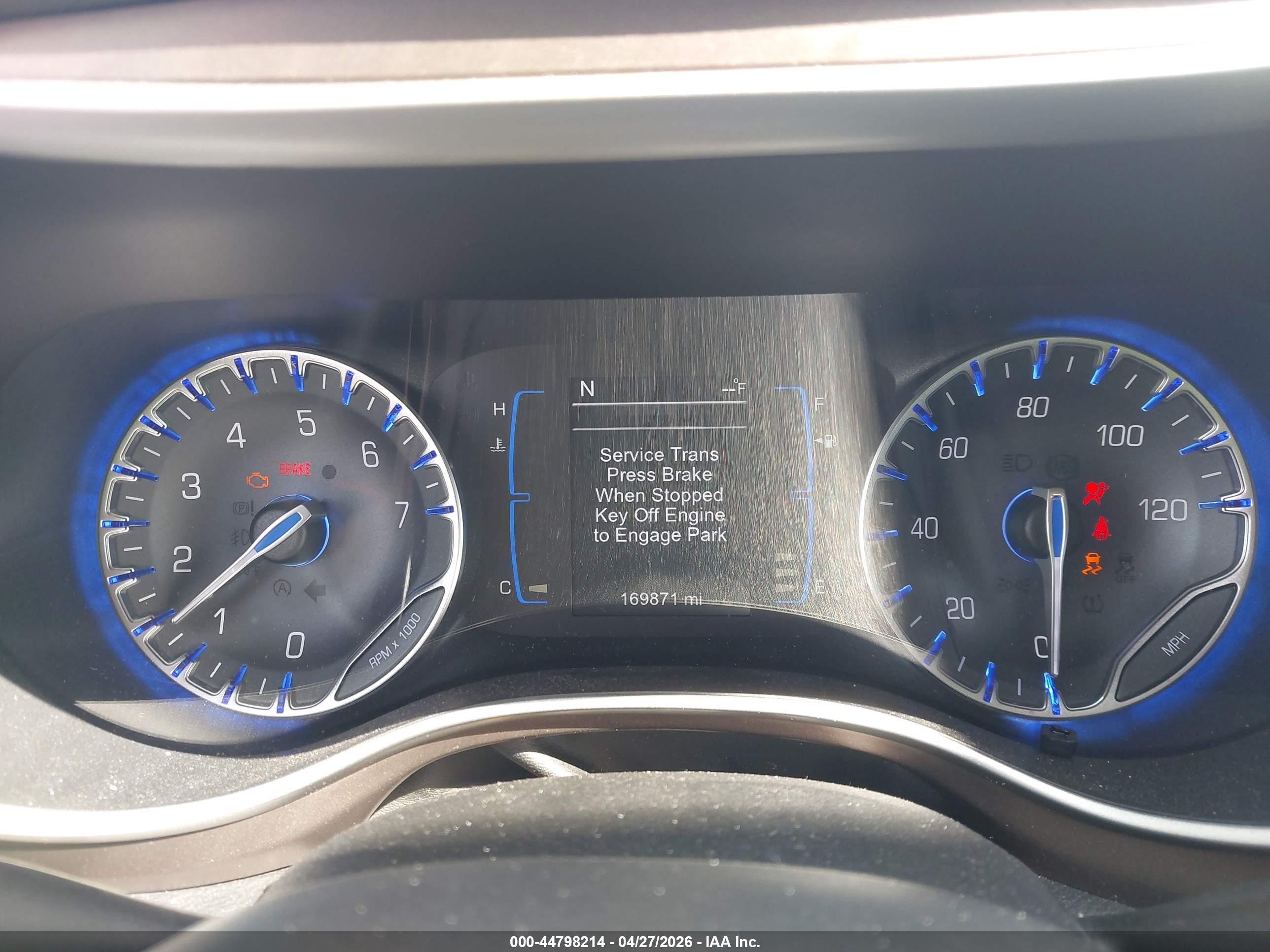 CHRYSLER PACIFICA image 7