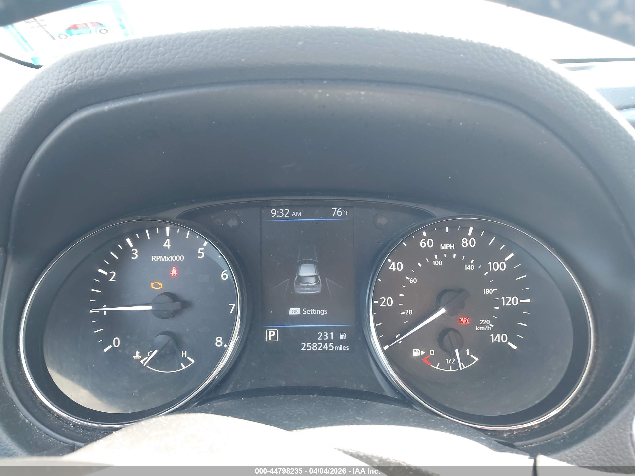 NISSAN ROGUE image 7