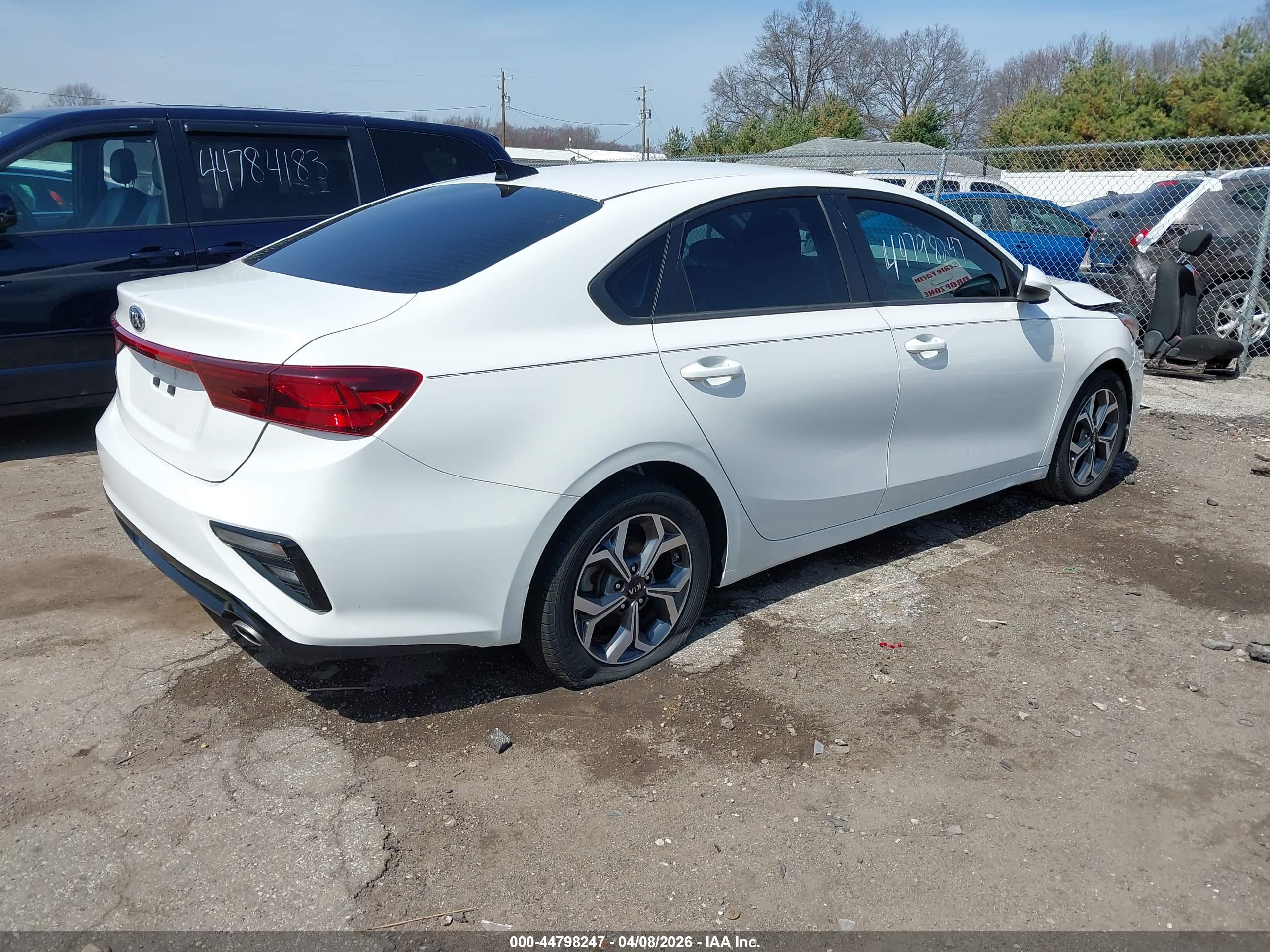 KIA FORTE image 4