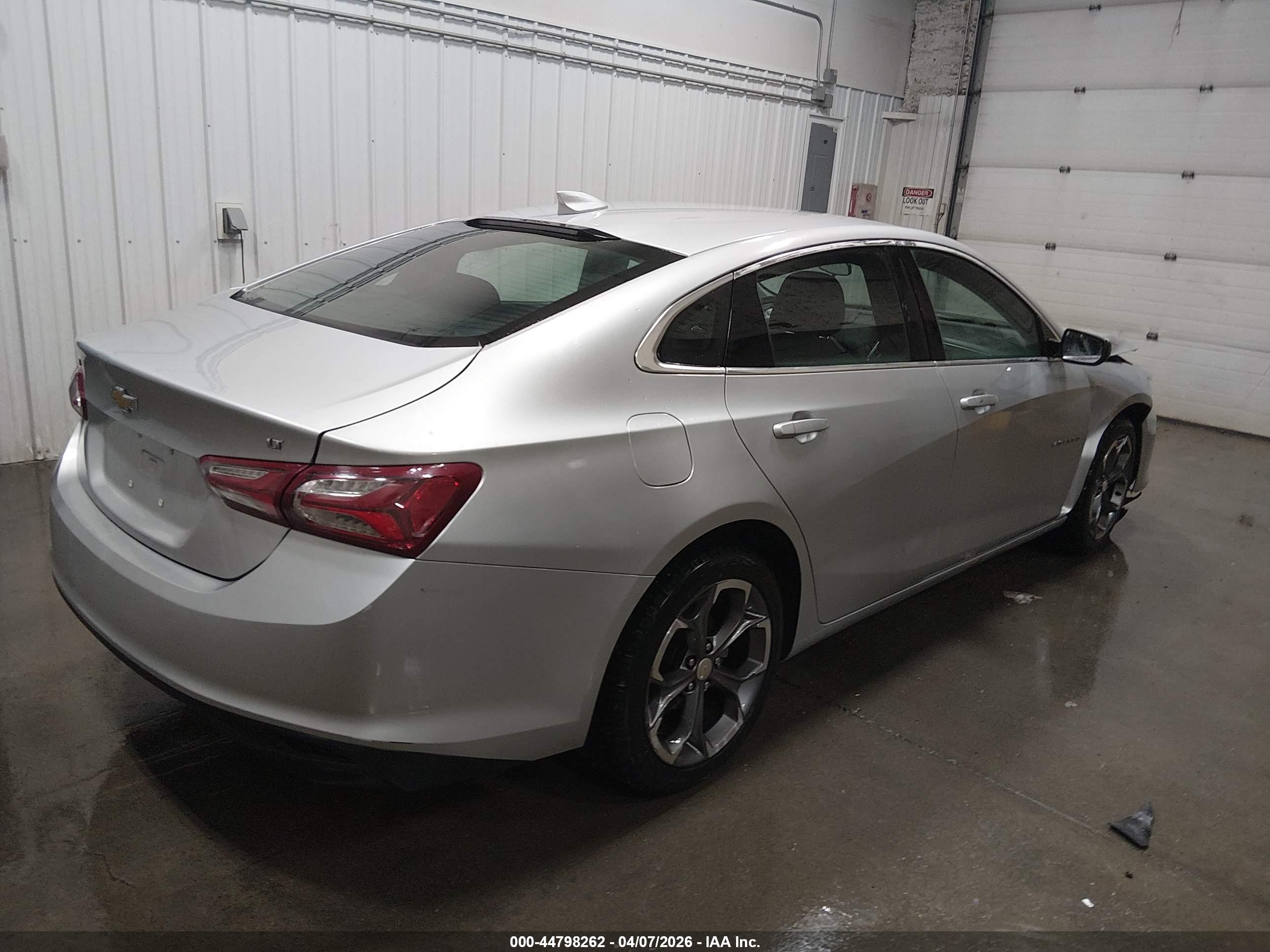 CHEVROLET MALIBU image 4