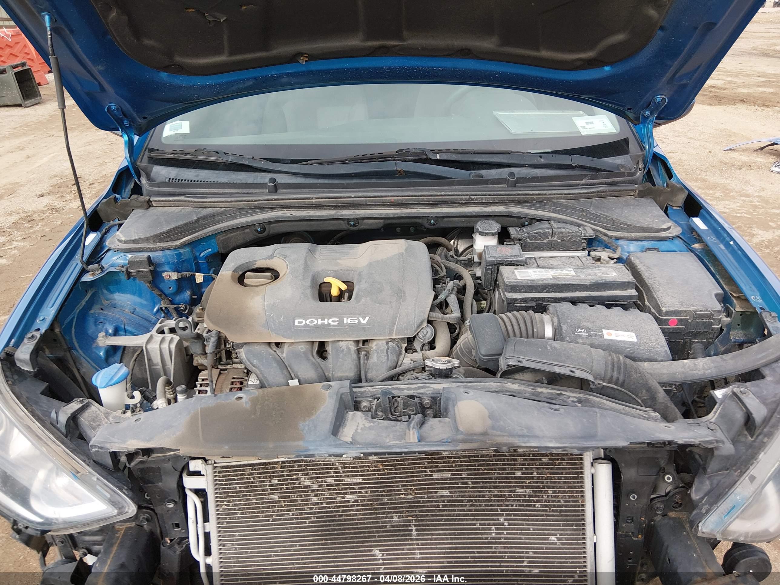 HYUNDAI ELANTRA image 10