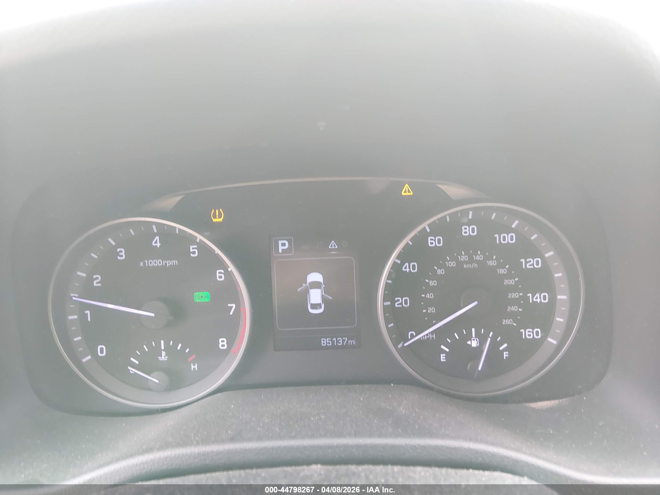 HYUNDAI ELANTRA image 7