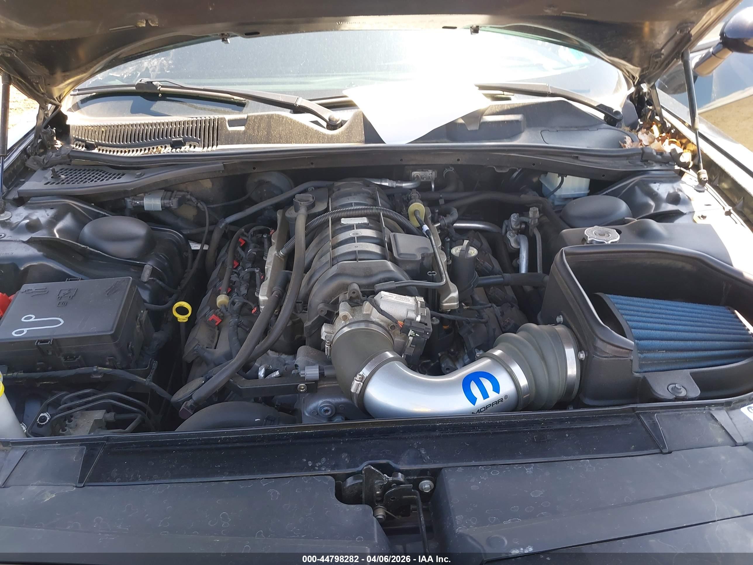 DODGE CHALLENGER image 10