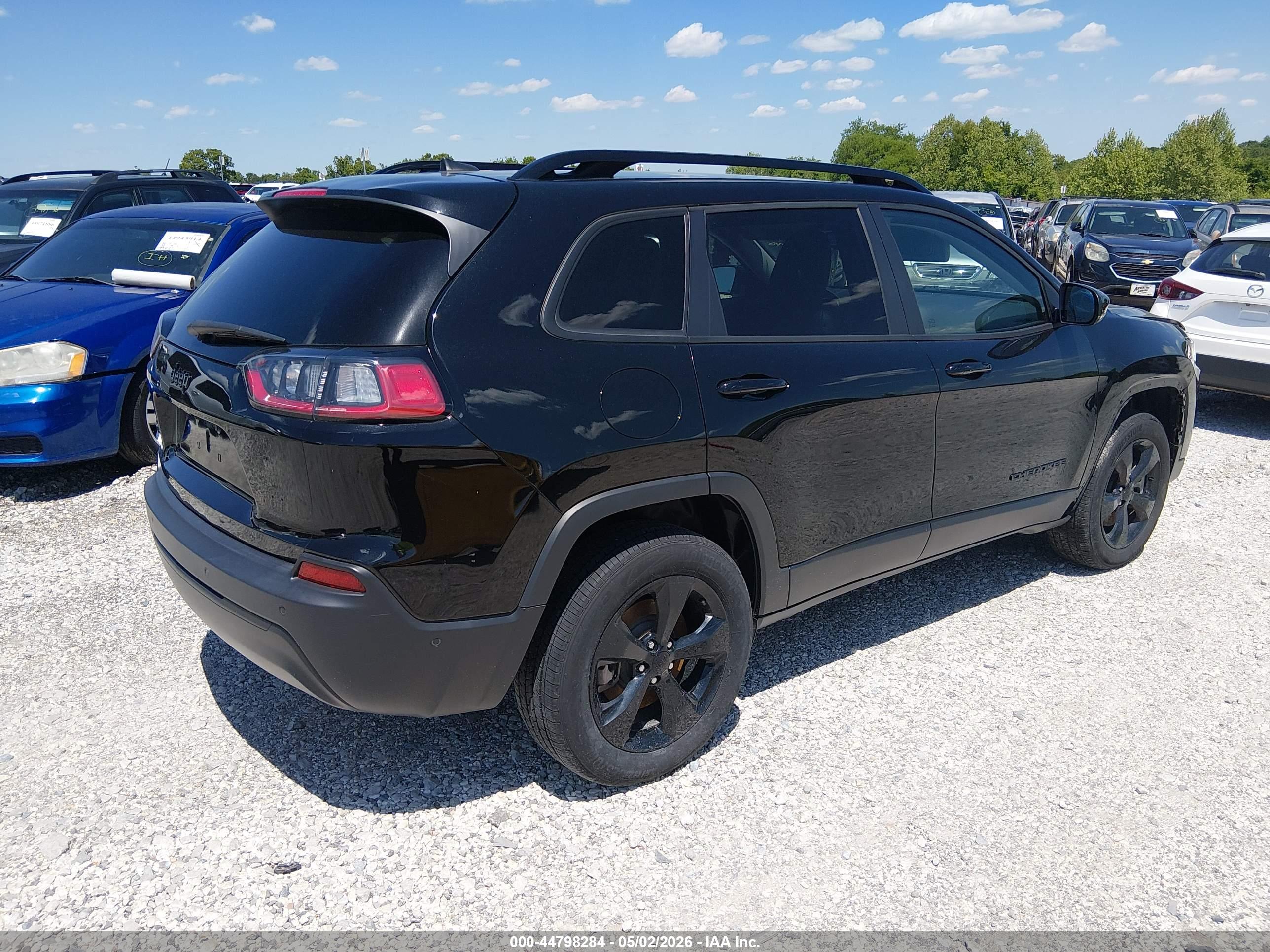JEEP CHEROKEE image 4
