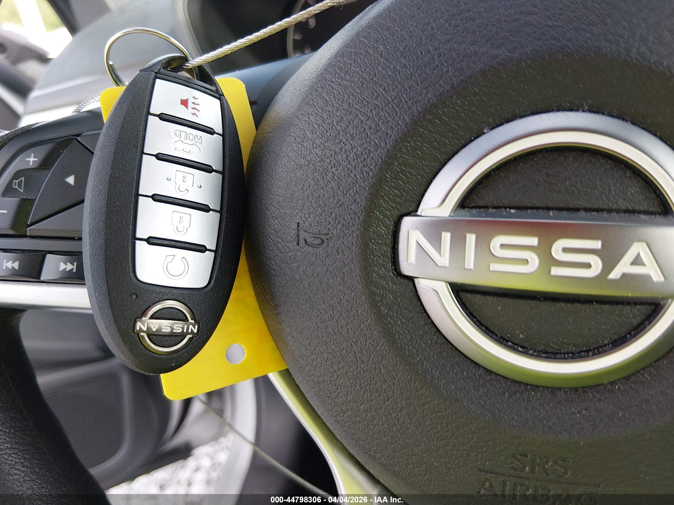 NISSAN ALTIMA image 11