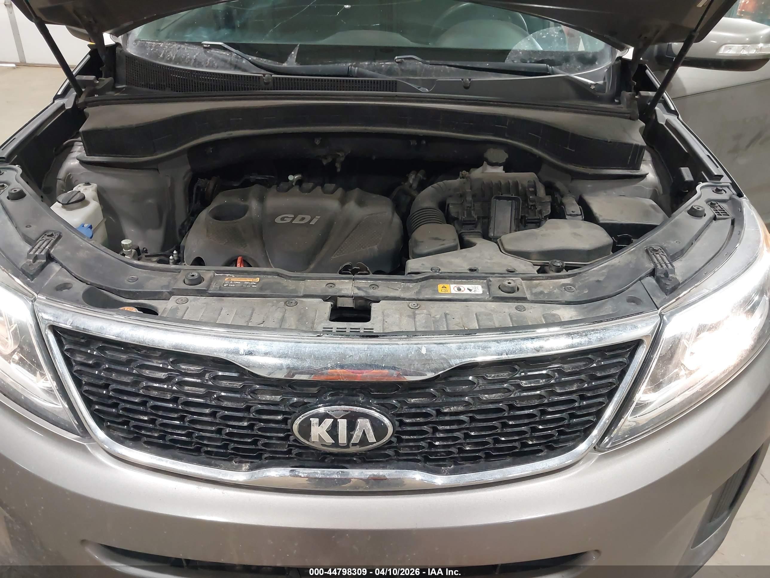 KIA SORENTO image 10