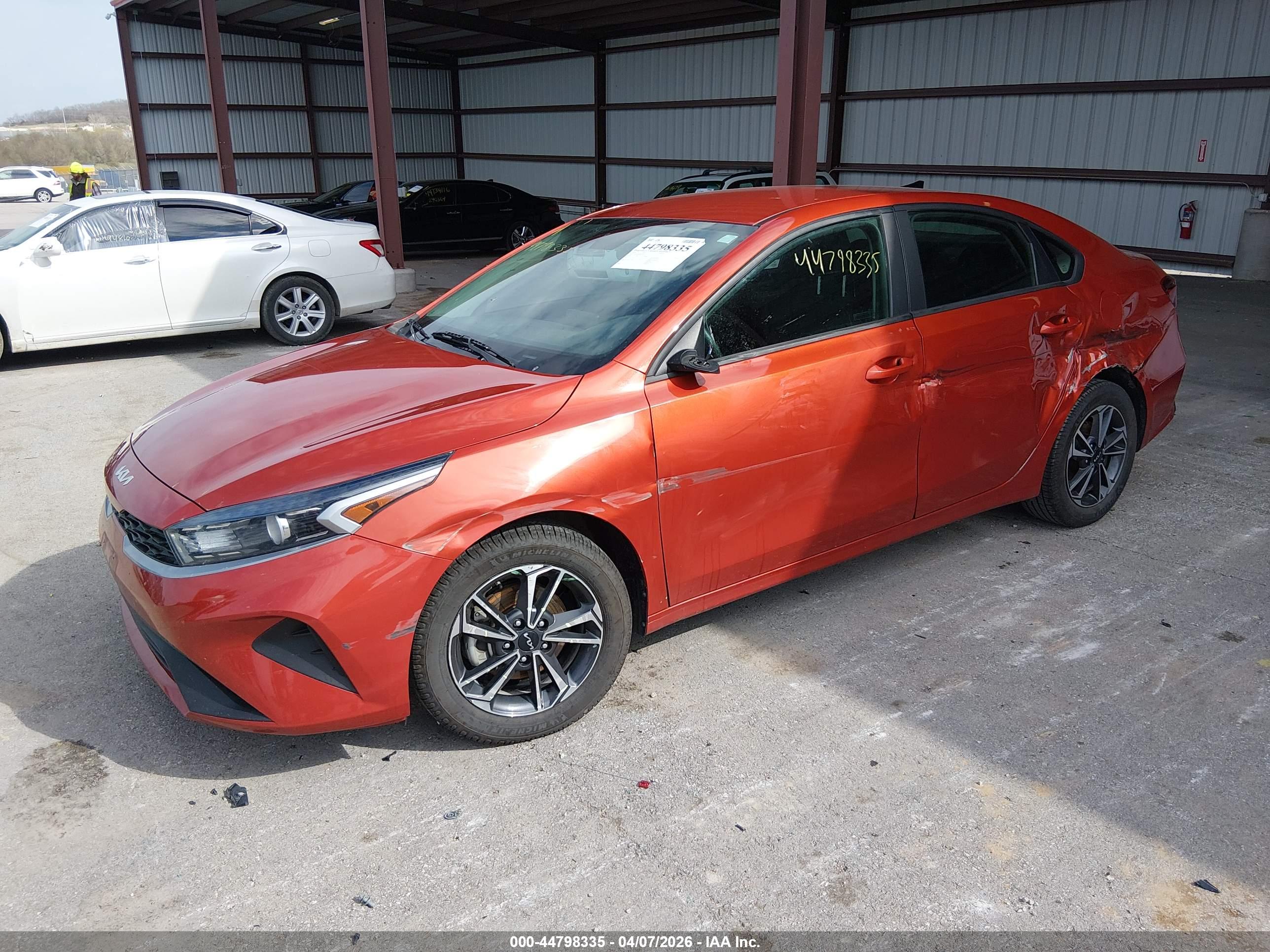 KIA FORTE image 2