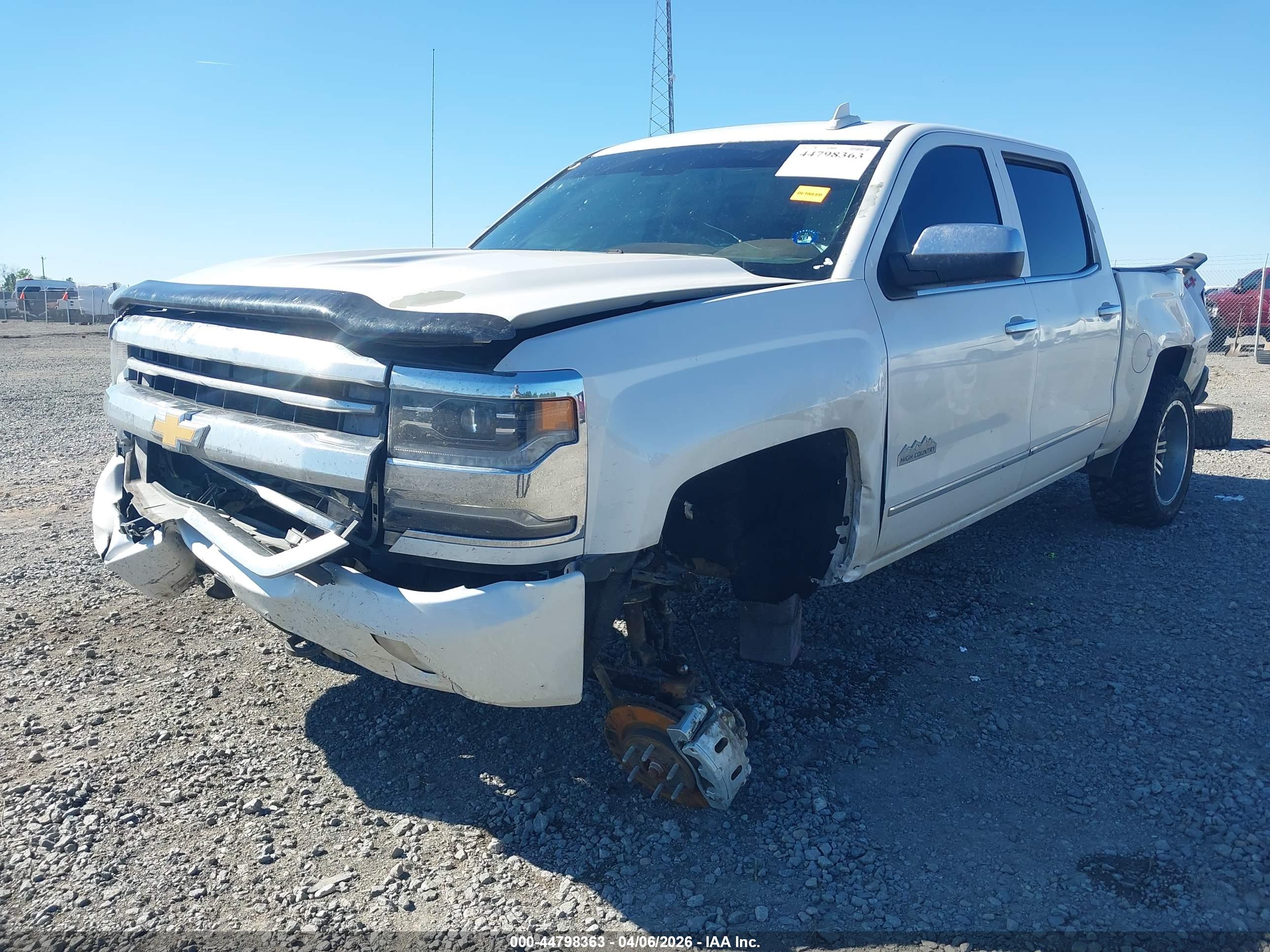 CHEVROLET SILVERADO image 2