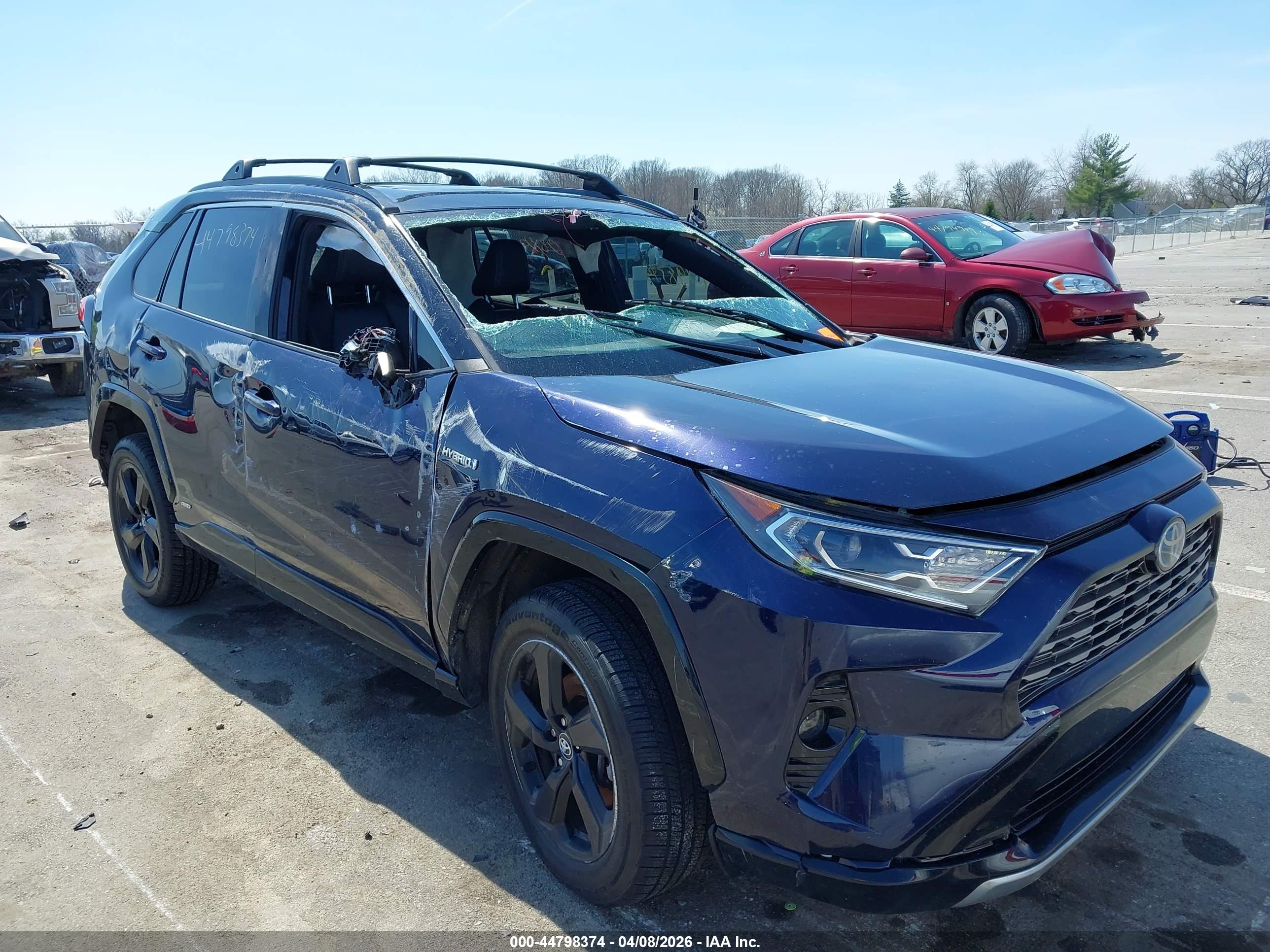 TOYOTA RAV4 image 6