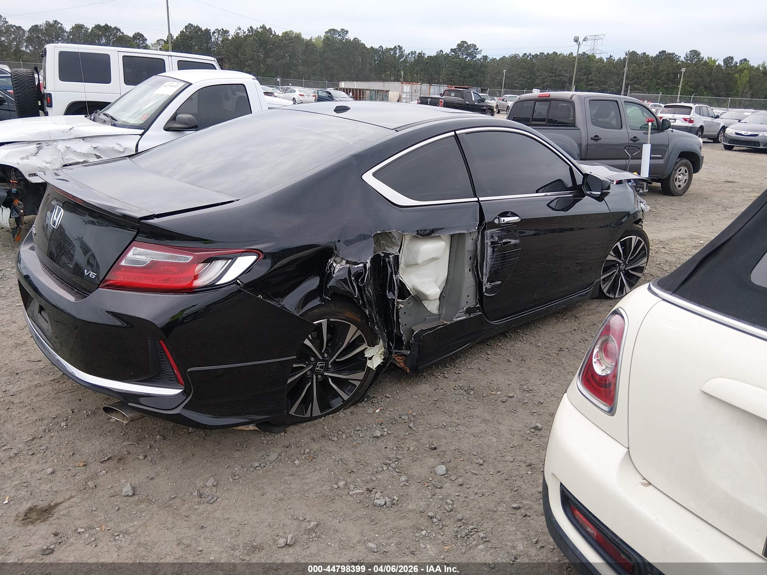 HONDA ACCORD image 4