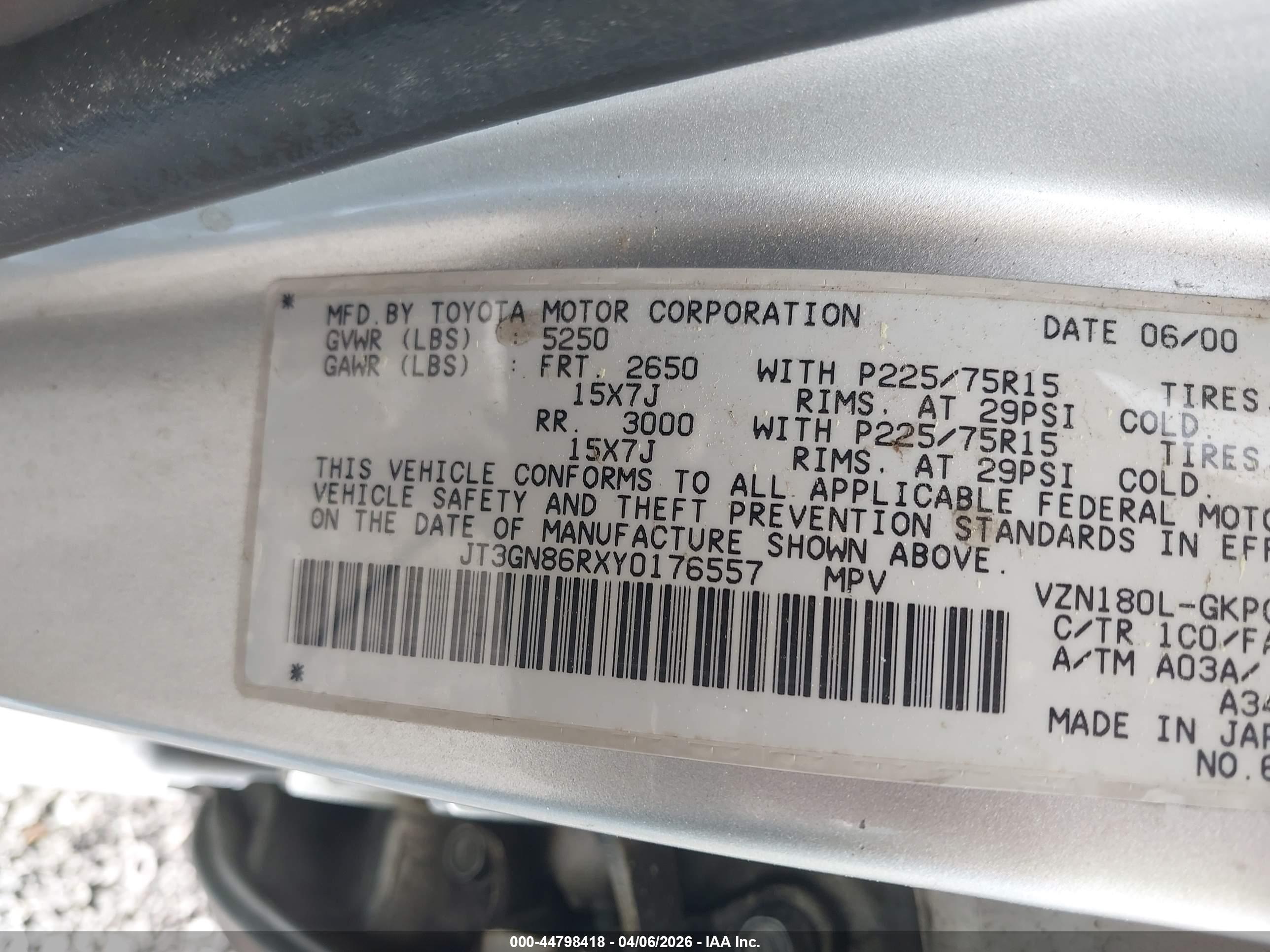 TOYOTA 4RUNNER image 9