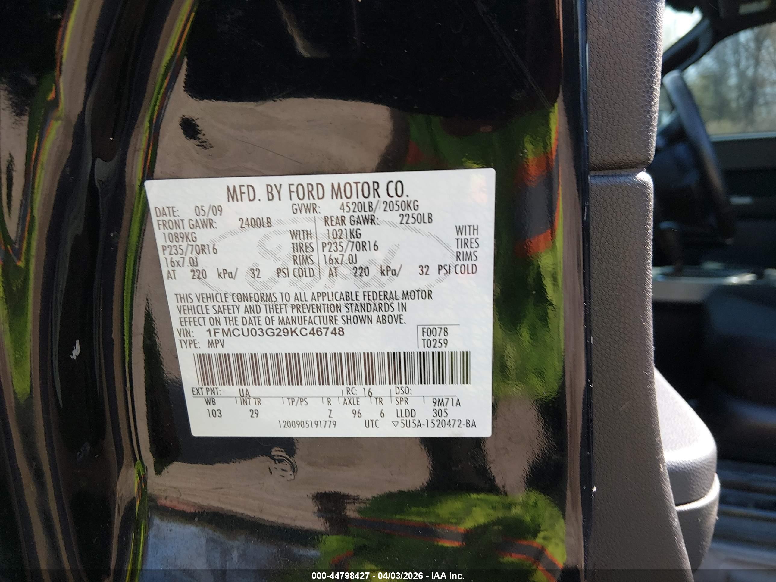 FORD ESCAPE image 9