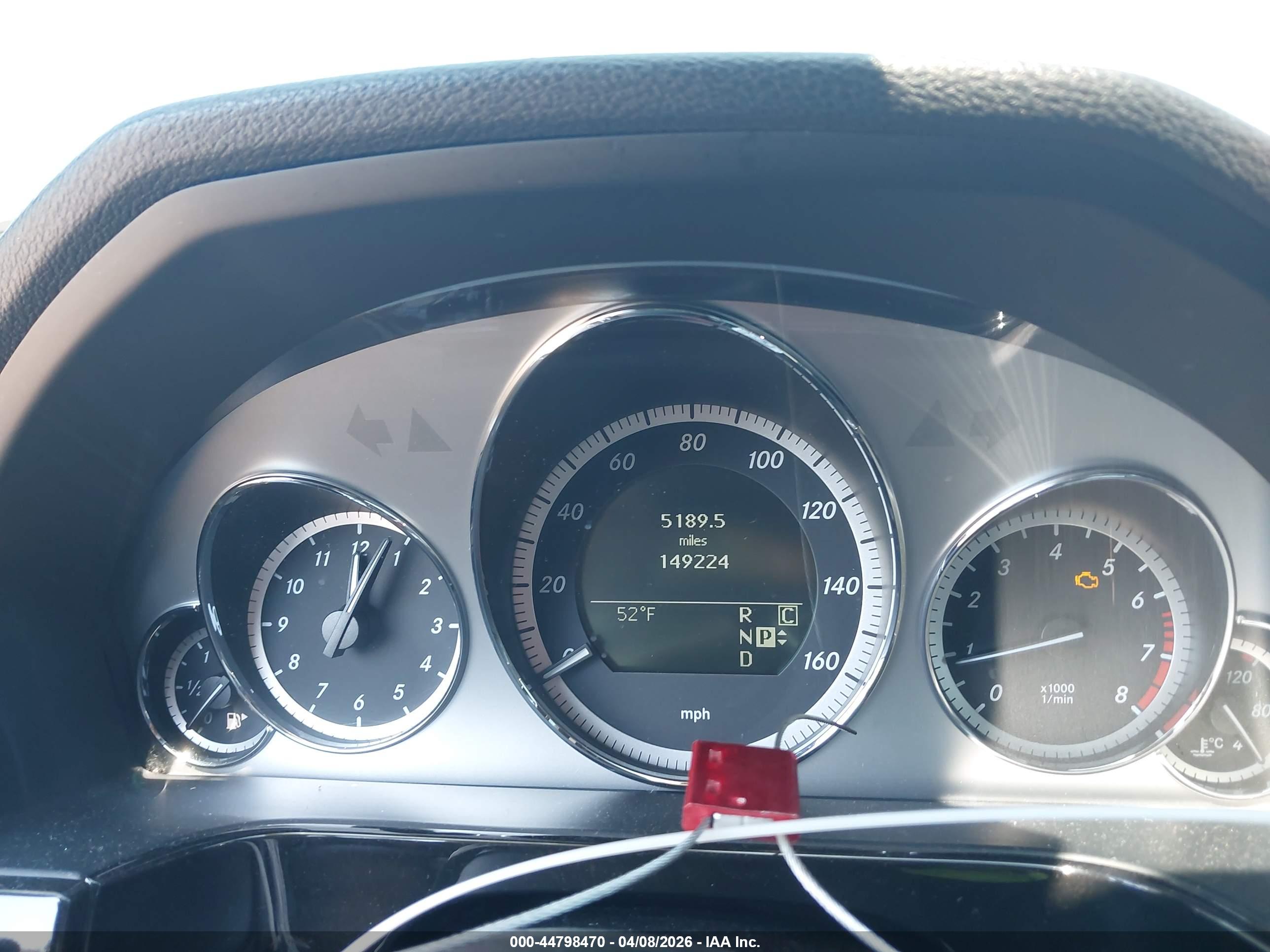 MERCEDES-BENZ E image 7