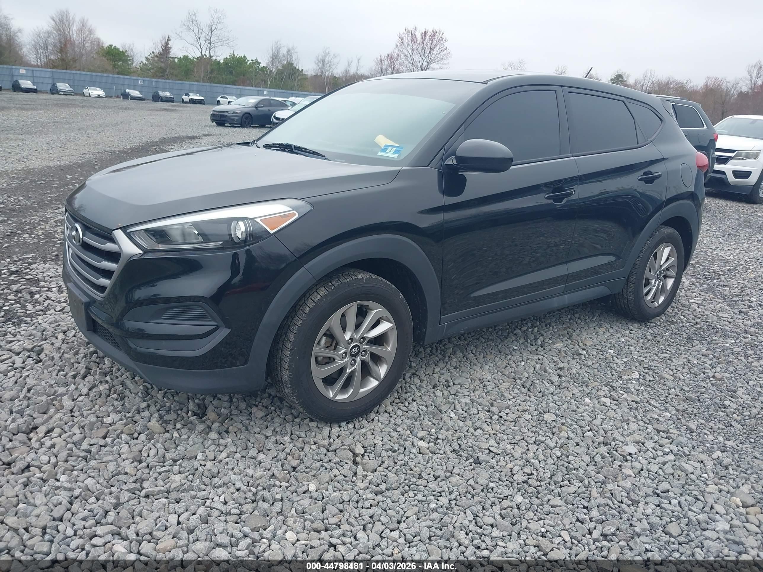 HYUNDAI TUCSON image 2