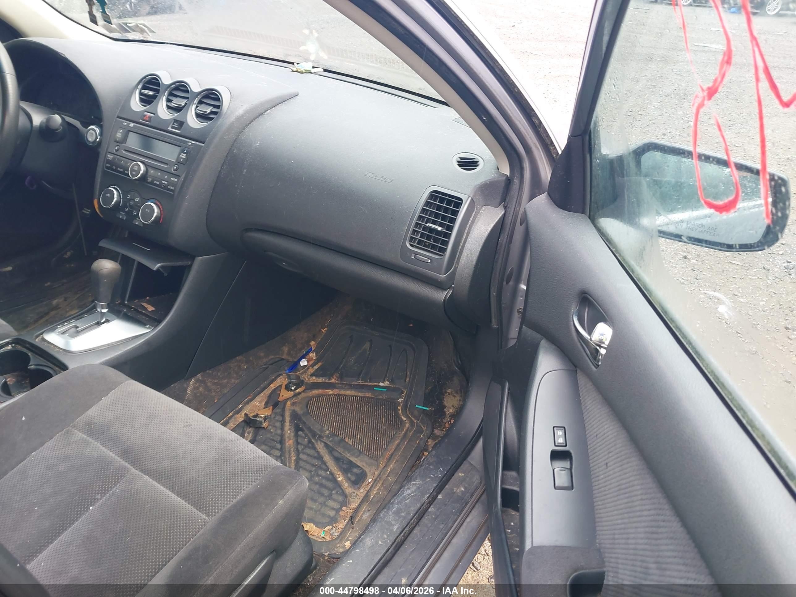 NISSAN ALTIMA image 5