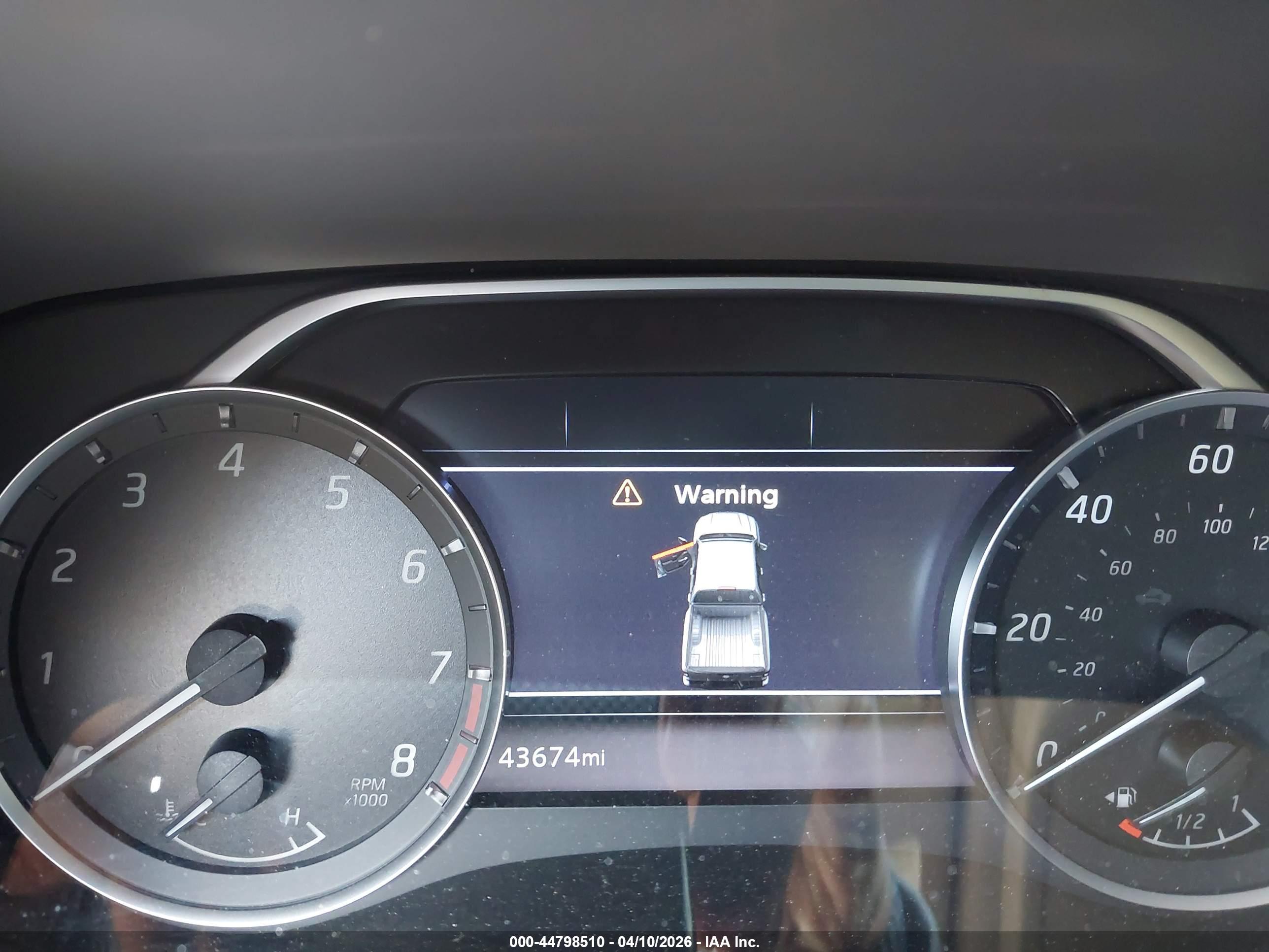 NISSAN FRONTIER image 7