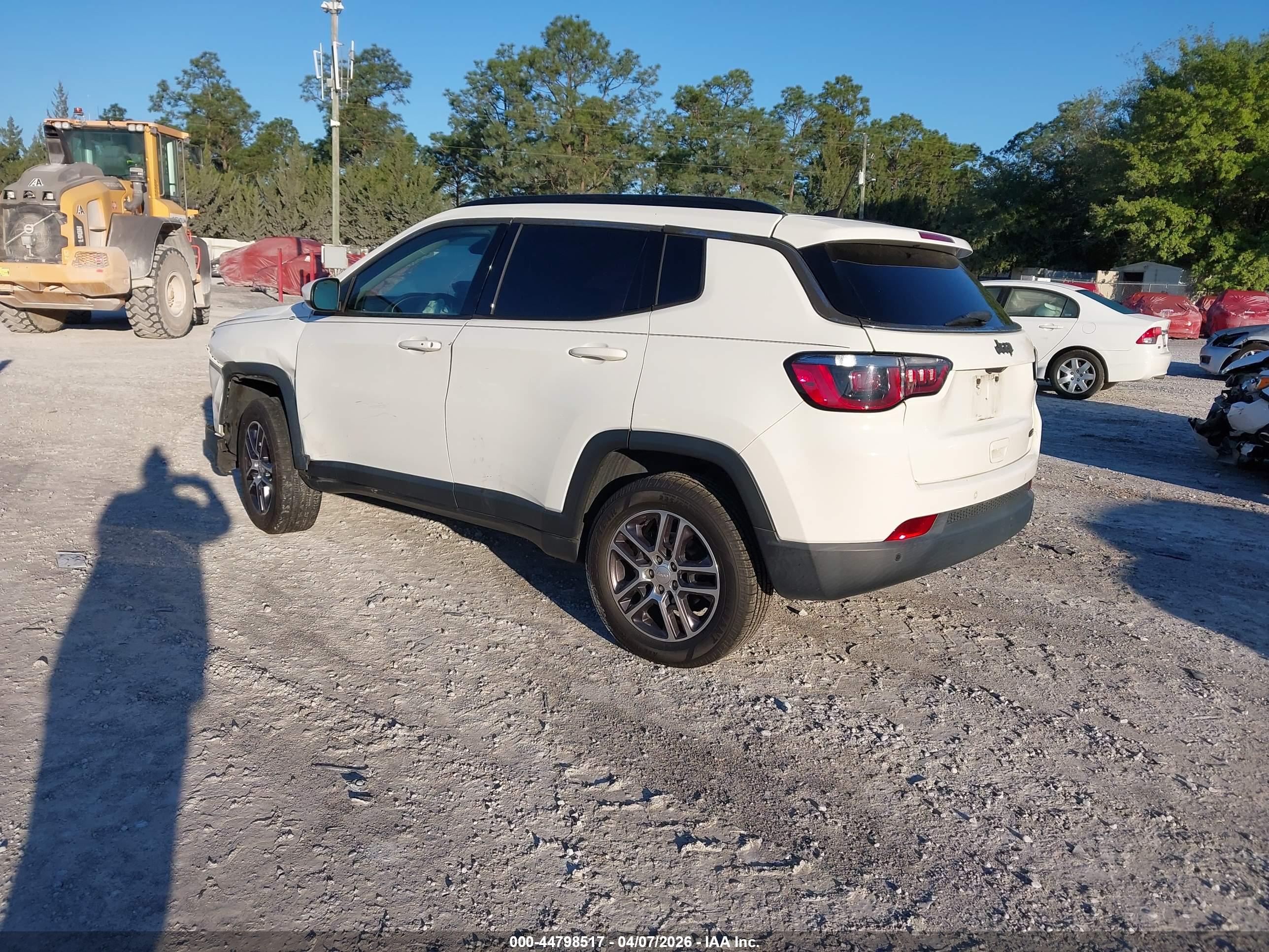 JEEP COMPASS image 3