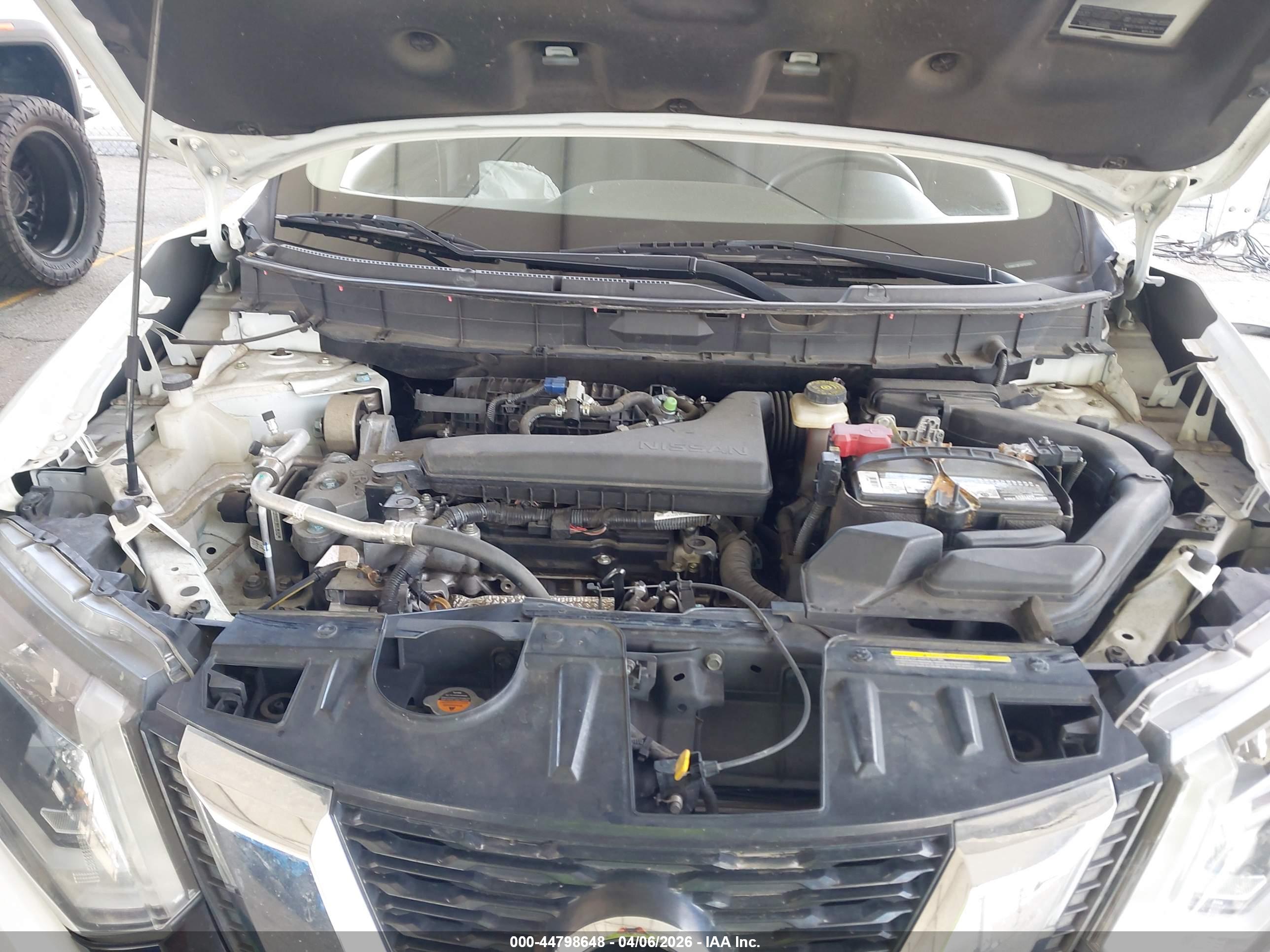 NISSAN ROGUE image 10