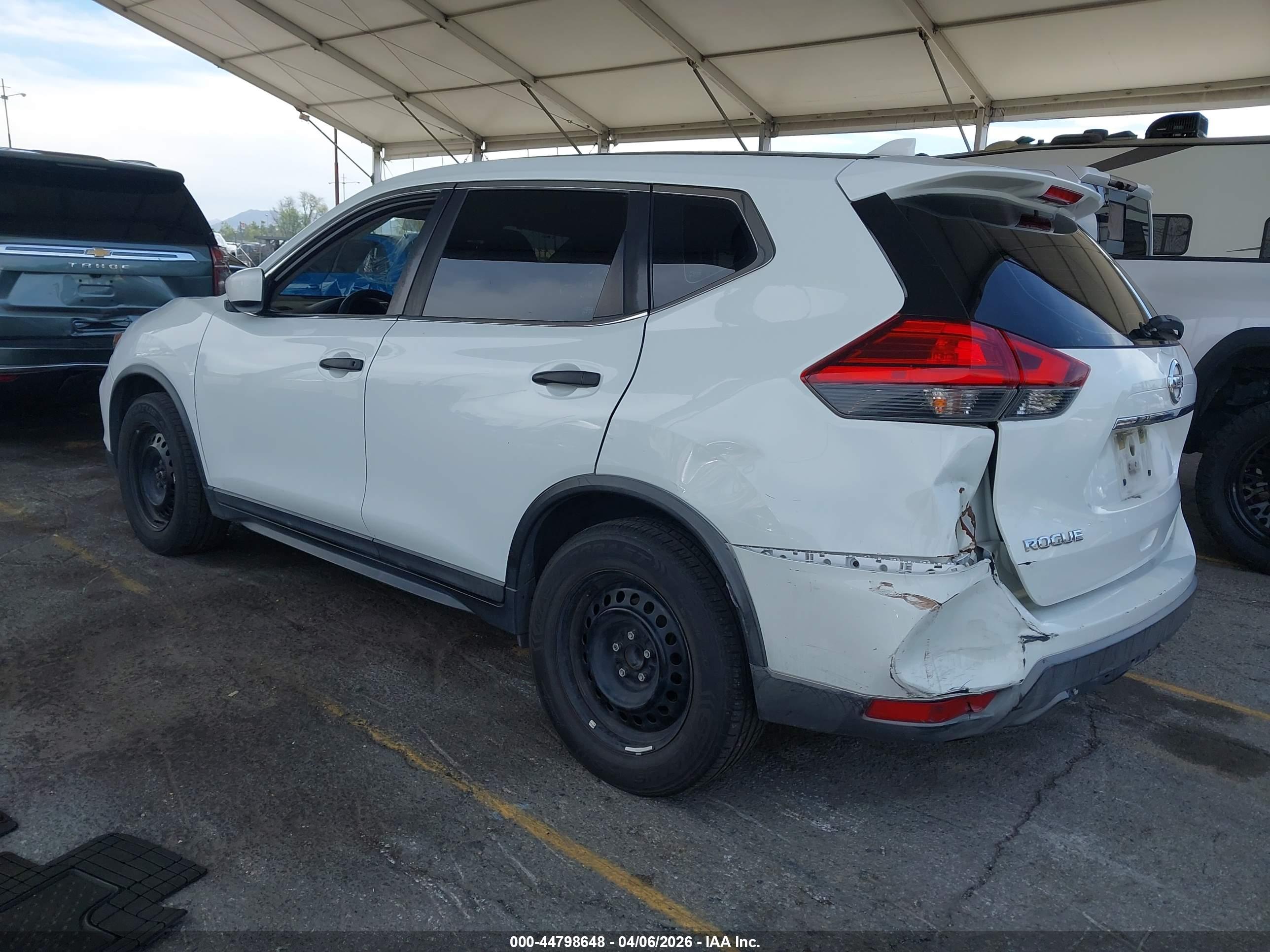 NISSAN ROGUE image 3
