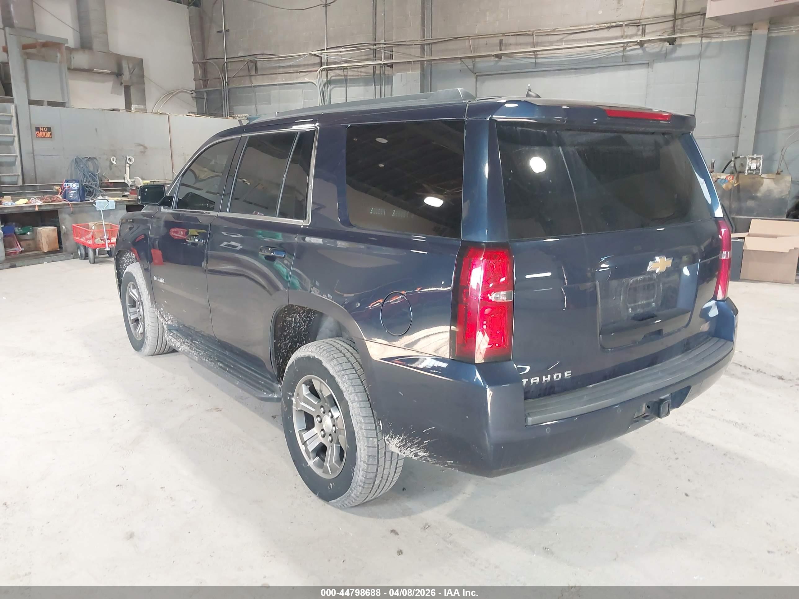 CHEVROLET TAHOE image 3