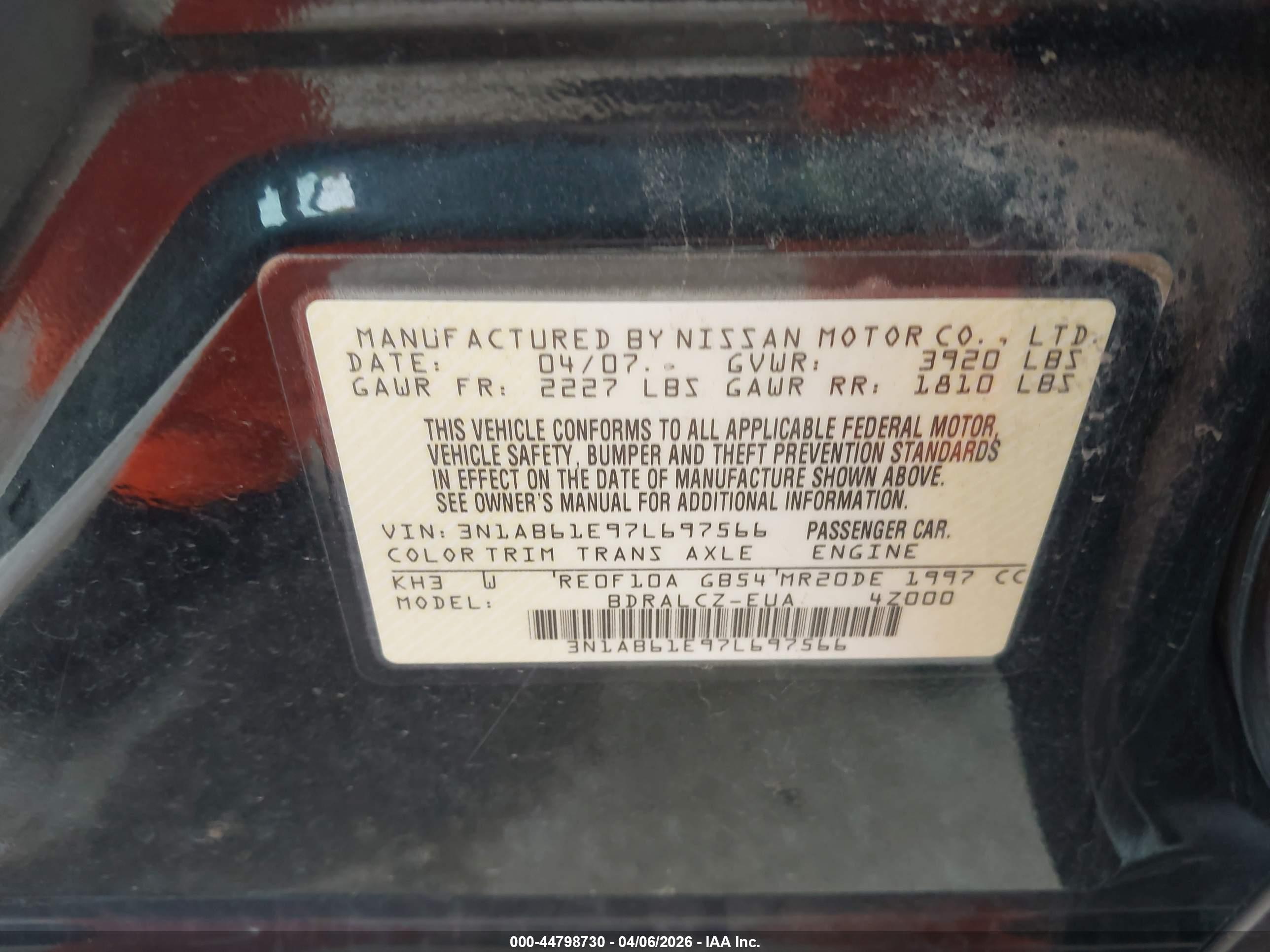 NISSAN SENTRA image 9