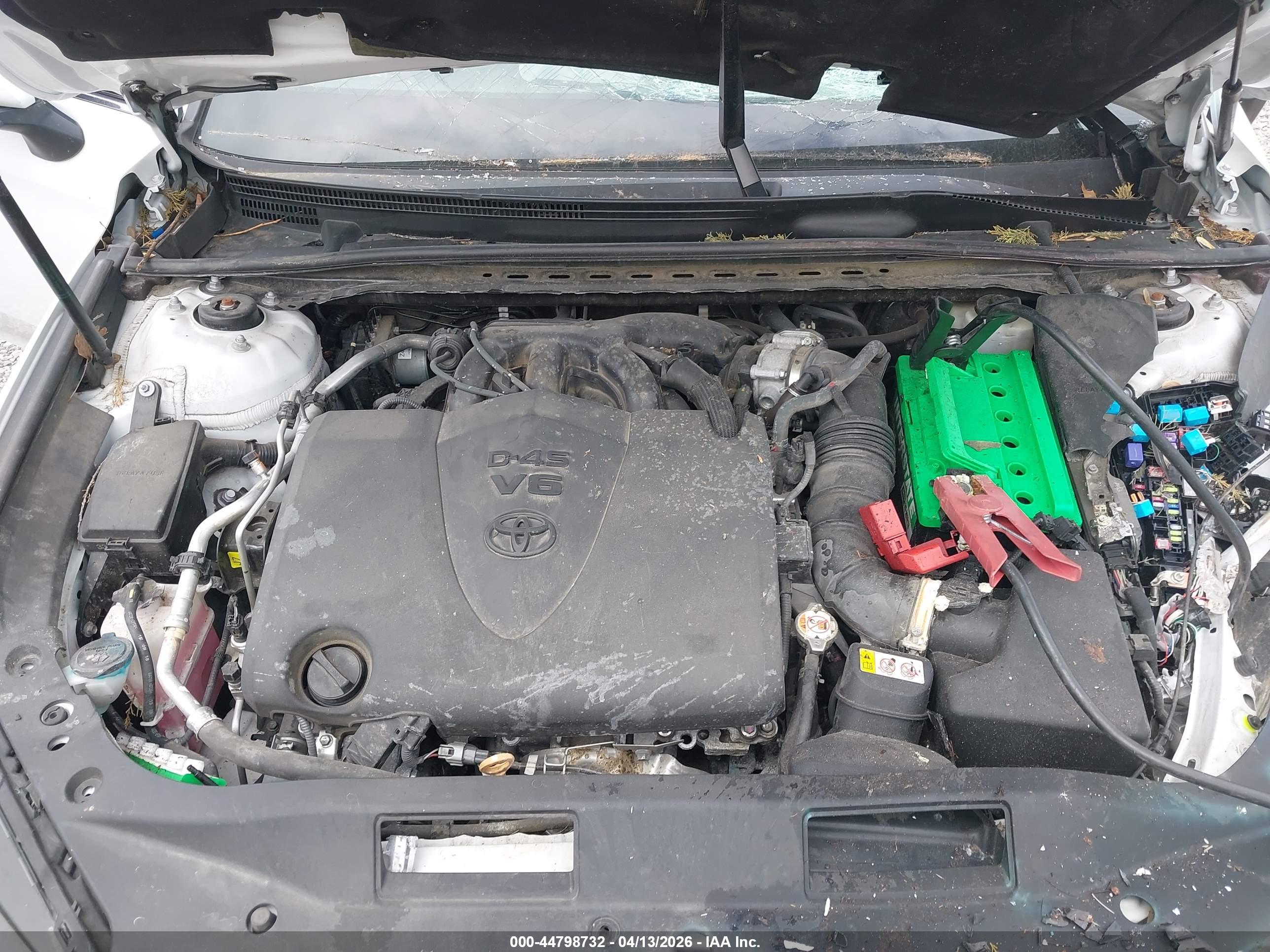 TOYOTA AVALON image 10